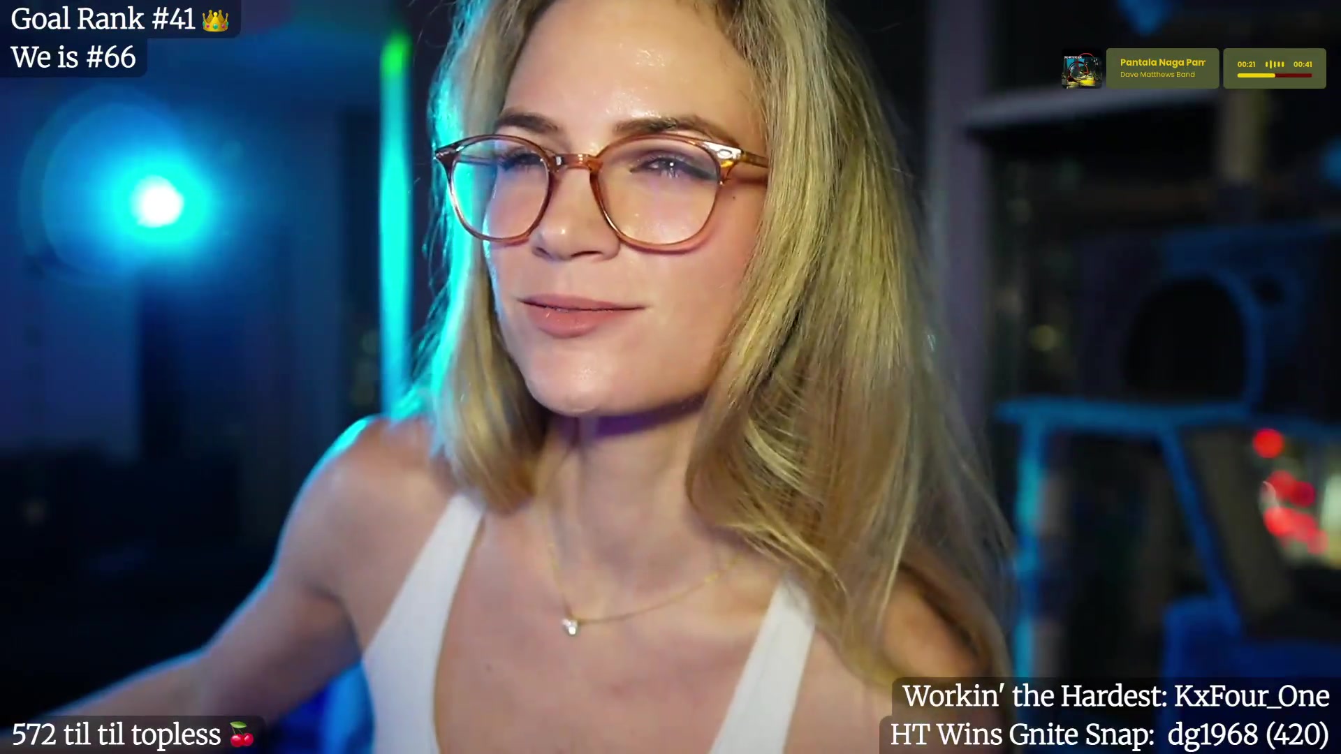 Gallery image thumbnail from Gia_Hill's myfreecams stream on, 05/17/2026, 01:47 image 19 of 20