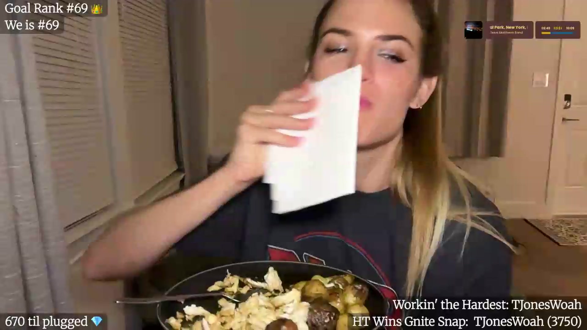 Gallery image thumbnail from Gia_Hill's myfreecams stream on, 06/01/2026, 07:09 image 16 of 20