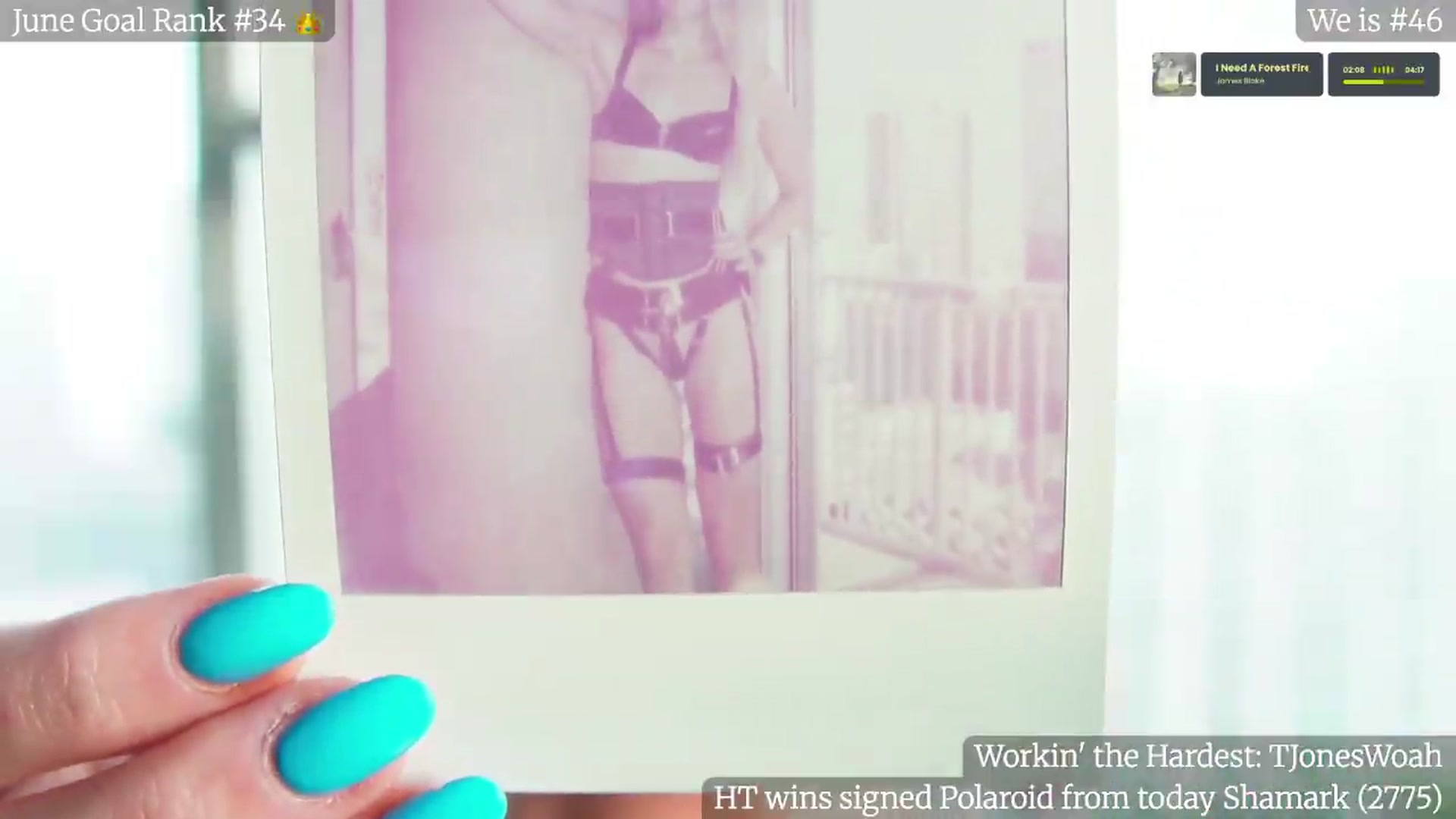 Gallery image thumbnail from Gia_Hill's myfreecams stream on, 06/25/2026, 24:01 image 19 of 20