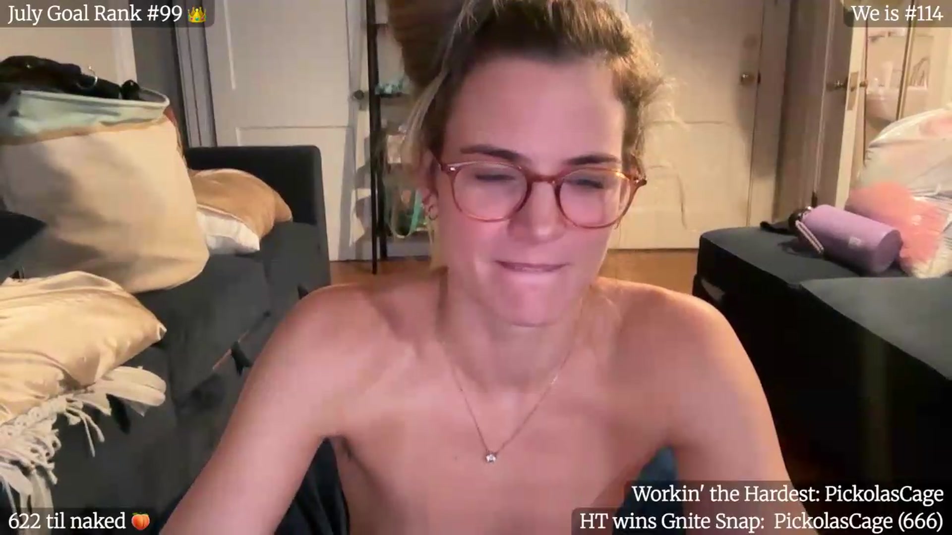 Gallery image thumbnail from Gia_Hill's myfreecams stream on, 07/28/2026, 03:32 image 17 of 20
