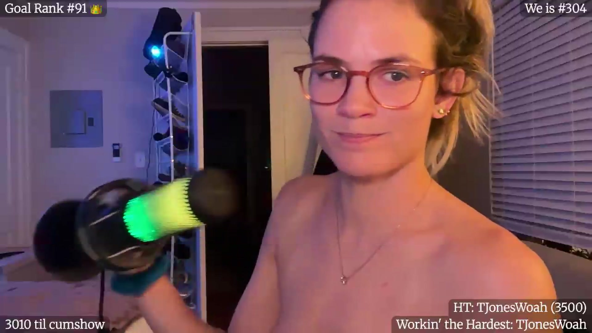 Gallery image thumbnail from Gia_Hill's myfreecams stream on, 09/12/2026, 02:08 image 13 of 20