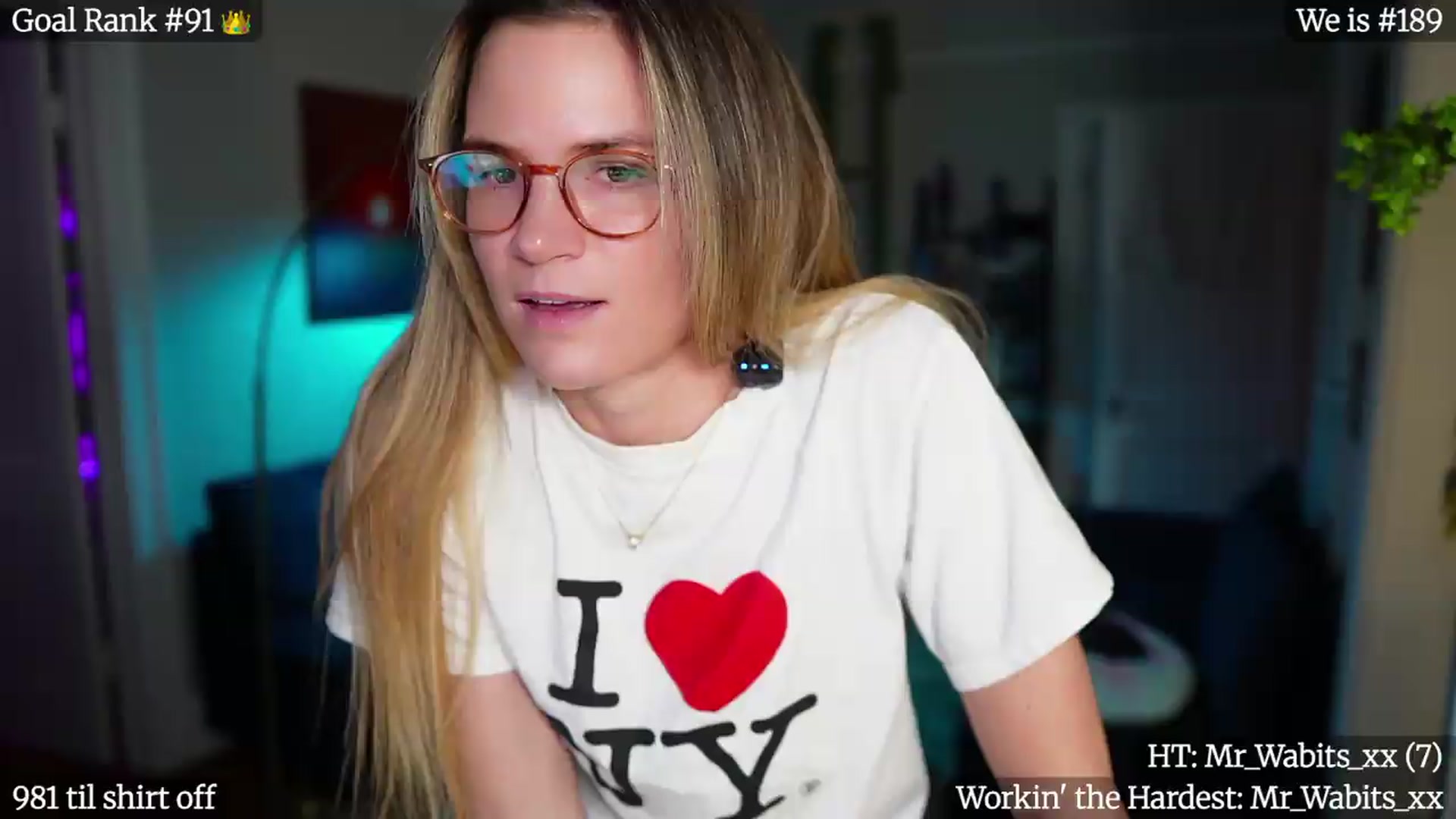 Gallery image thumbnail from Gia_Hill's myfreecams stream on, 09/22/2026, 04:37 image 2 of 20