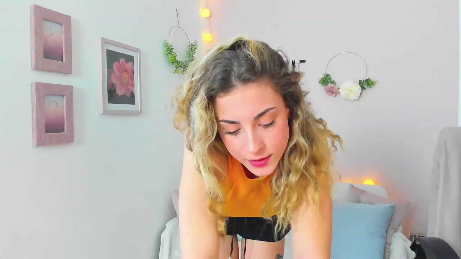 Gallery image thumbnail from Gia_Lopez18's myfreecams stream on, 03/13/2023, 08:57 image 1 of 20