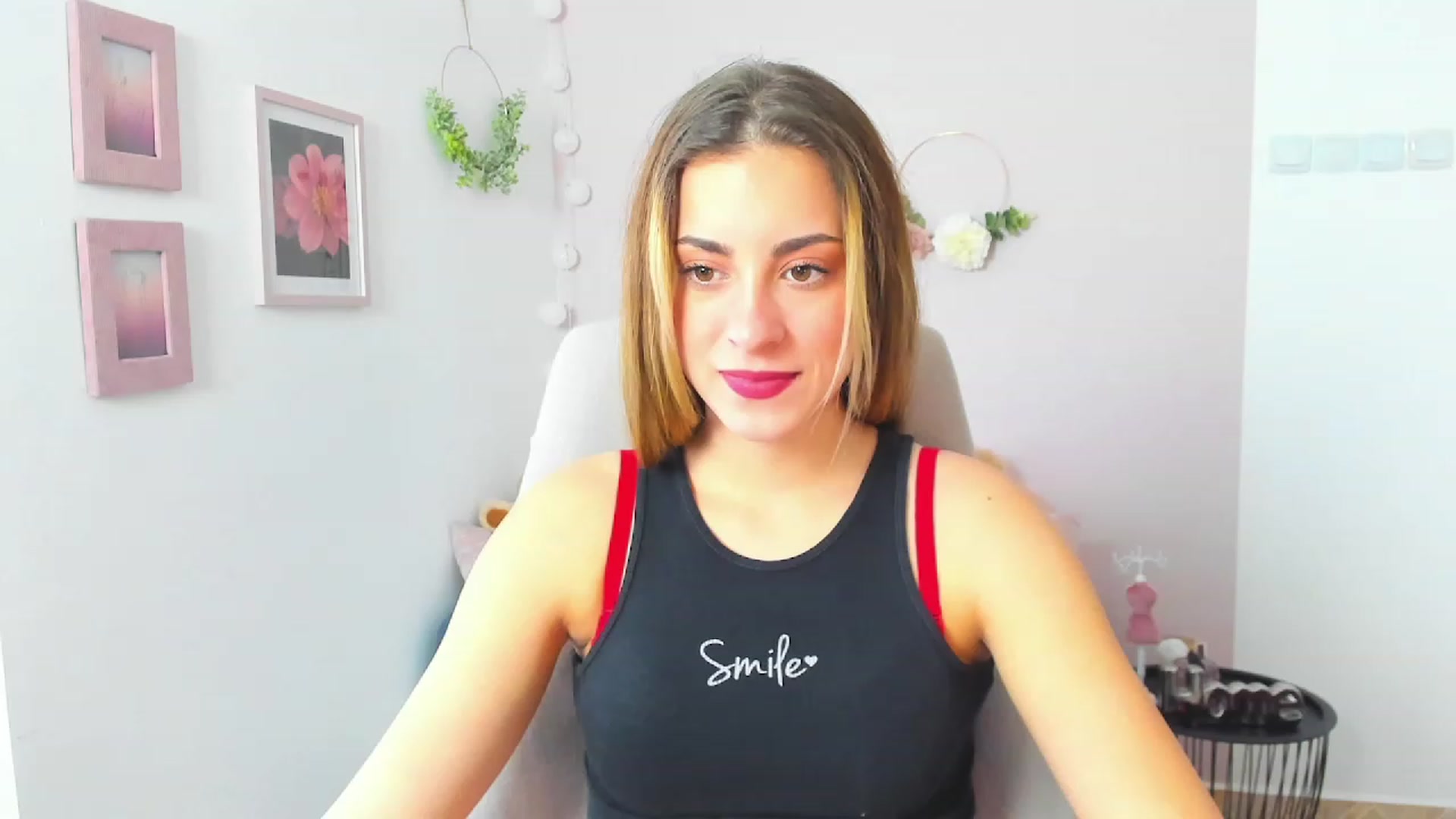 Gallery image thumbnail from Gia_Lopez18's myfreecams stream on, 03/24/2023, 12:07 image 1 of 20
