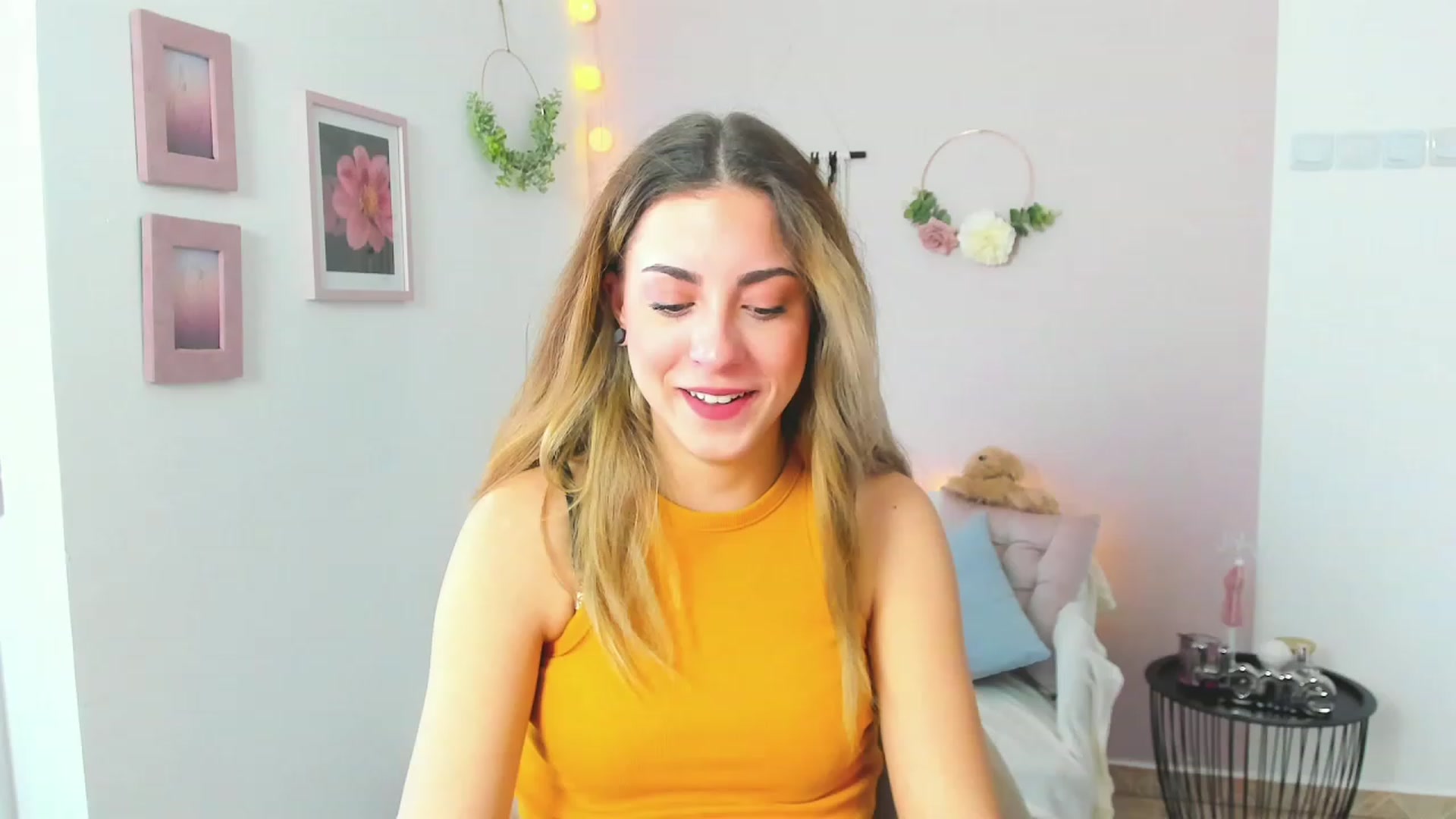 Gallery image thumbnail from Gia_Lopez18's myfreecams stream on, 04/05/2023, 09:51 image 13 of 20