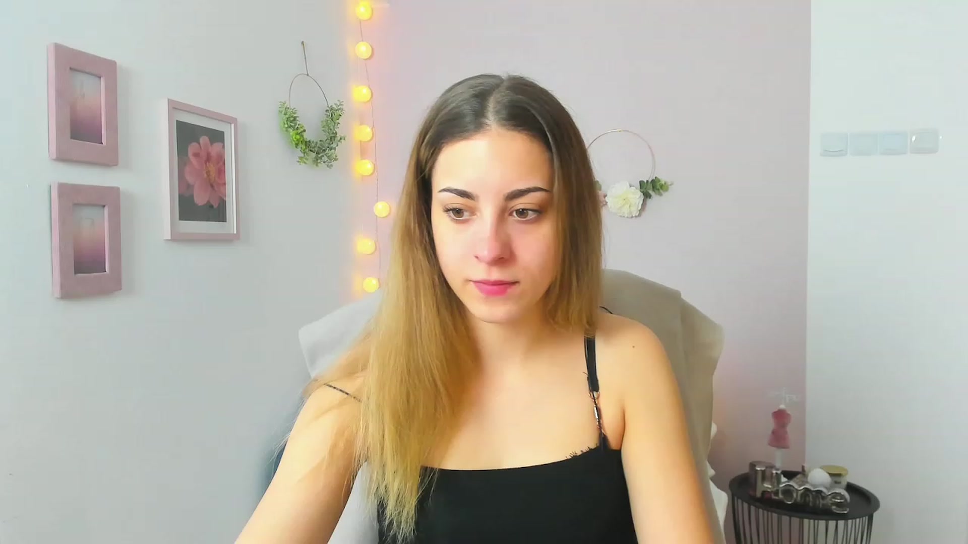 Gallery image thumbnail from Gia_Lopez18's myfreecams stream on, 04/14/2023, 08:48 image 15 of 20
