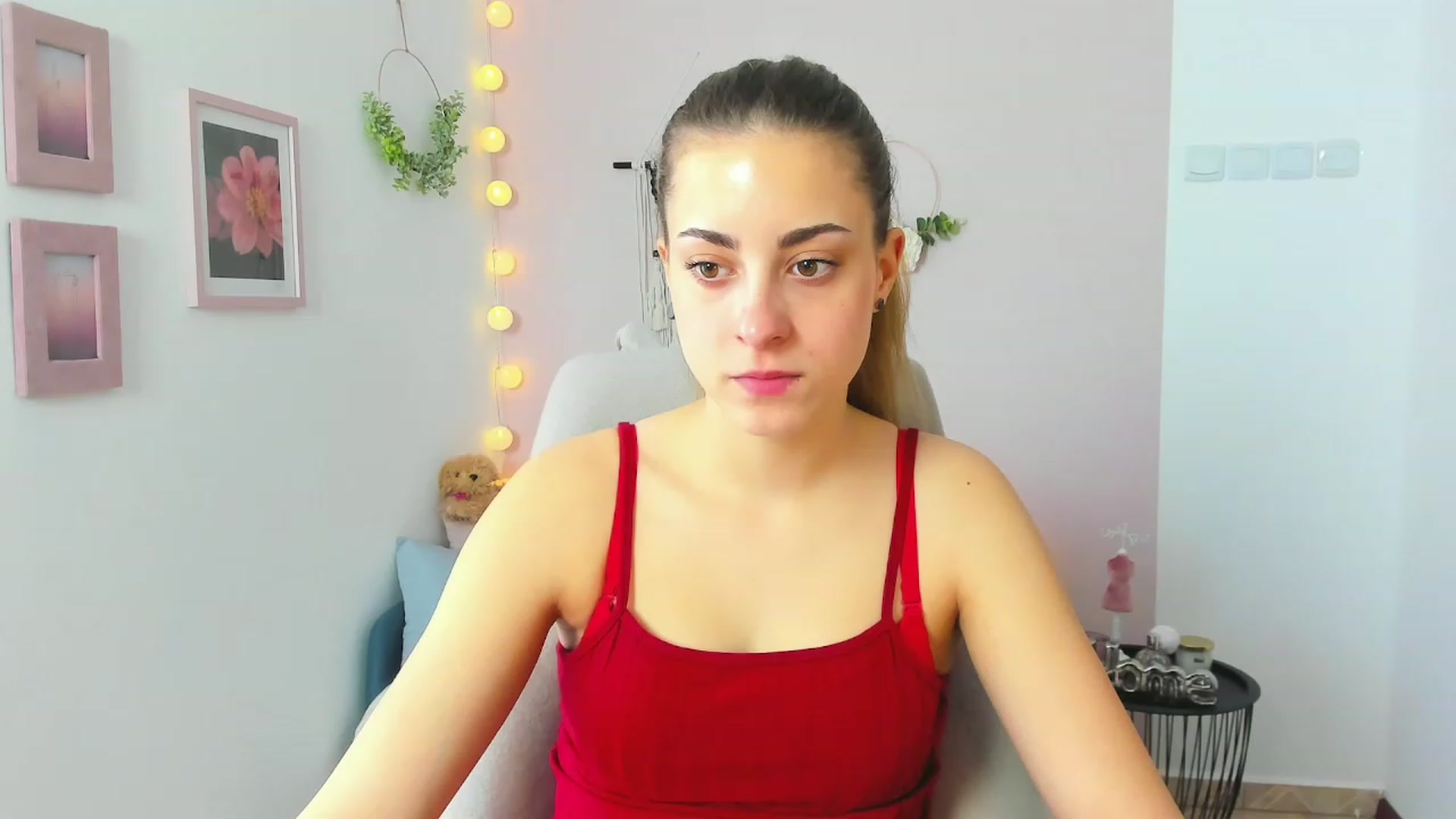 Gallery image thumbnail from Gia_Lopez18's myfreecams stream on, 04/15/2023, 11:00 image 3 of 20