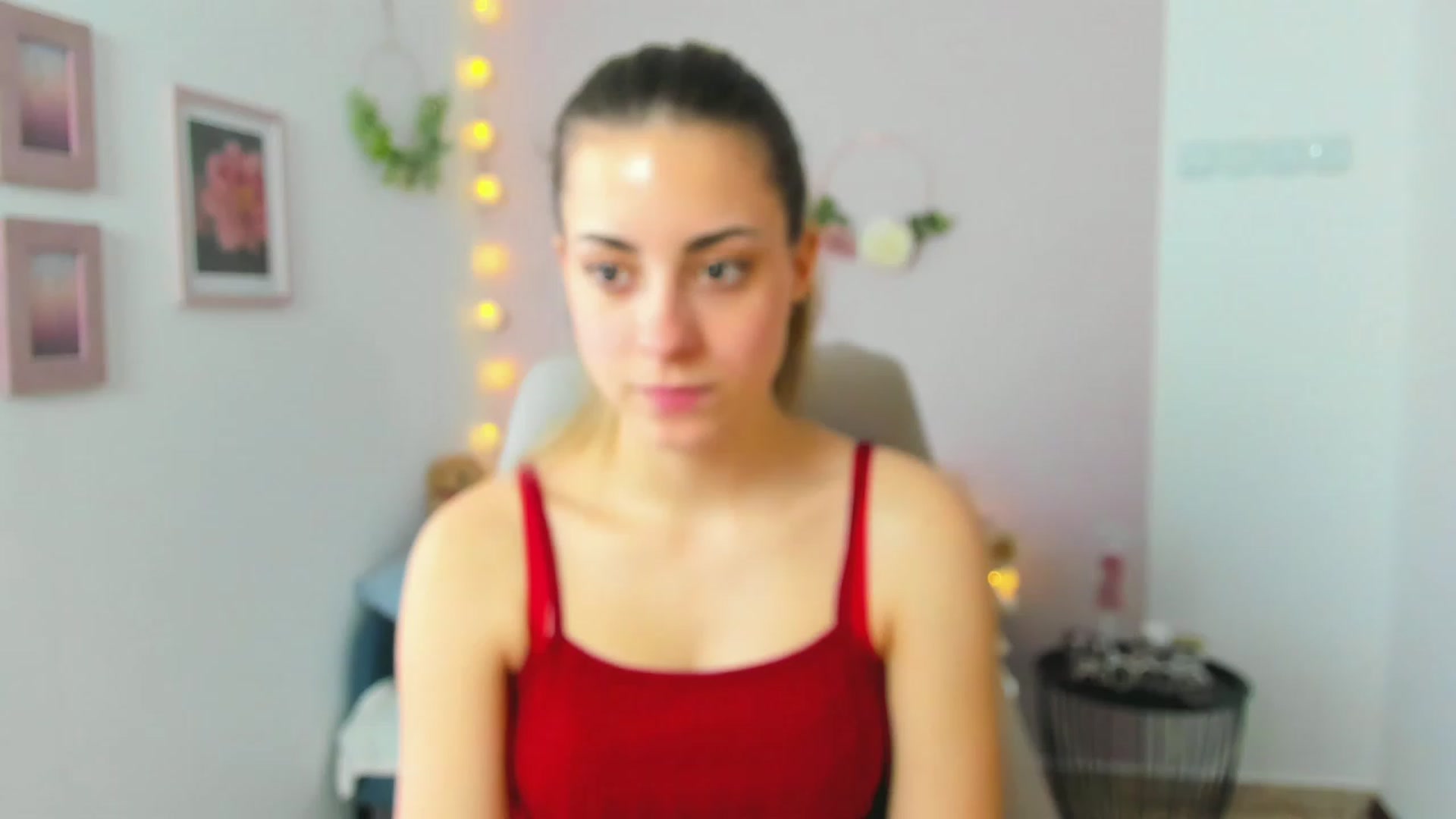 Gallery image thumbnail from Gia_Lopez18's myfreecams stream on, 04/15/2023, 12:02 image 19 of 20