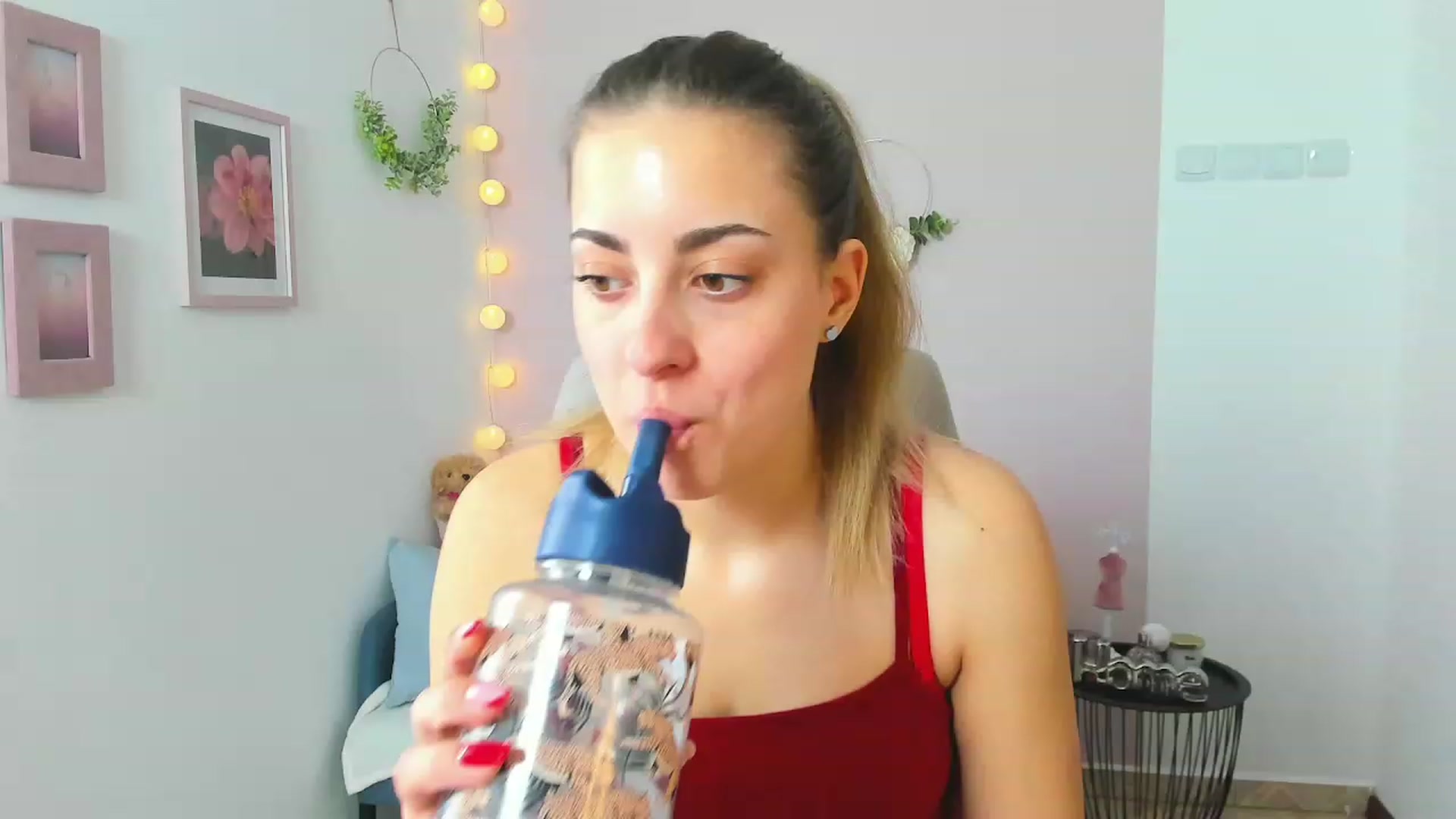 Gallery image thumbnail from Gia_Lopez18's myfreecams stream on, 04/15/2023, 12:02 image 1 of 20