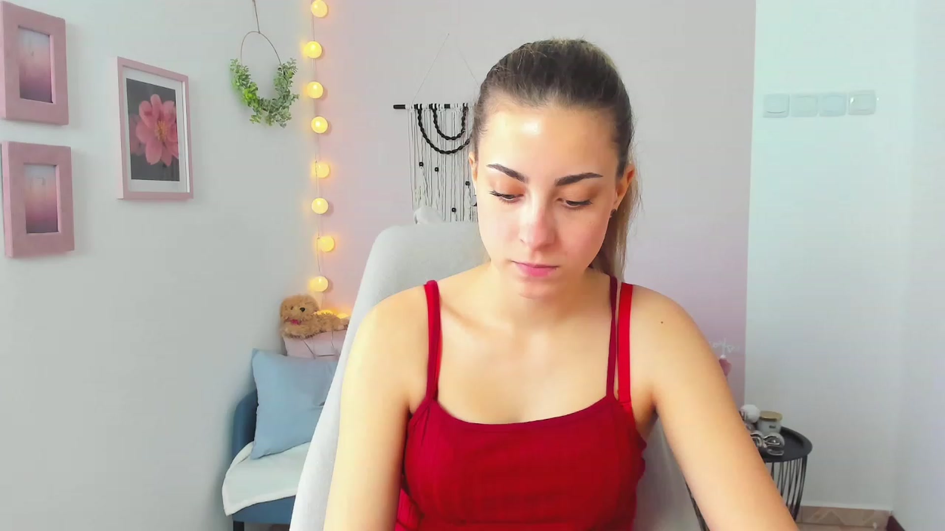 Gallery image thumbnail from Gia_Lopez18's myfreecams stream on, 04/15/2023, 12:02 image 2 of 20