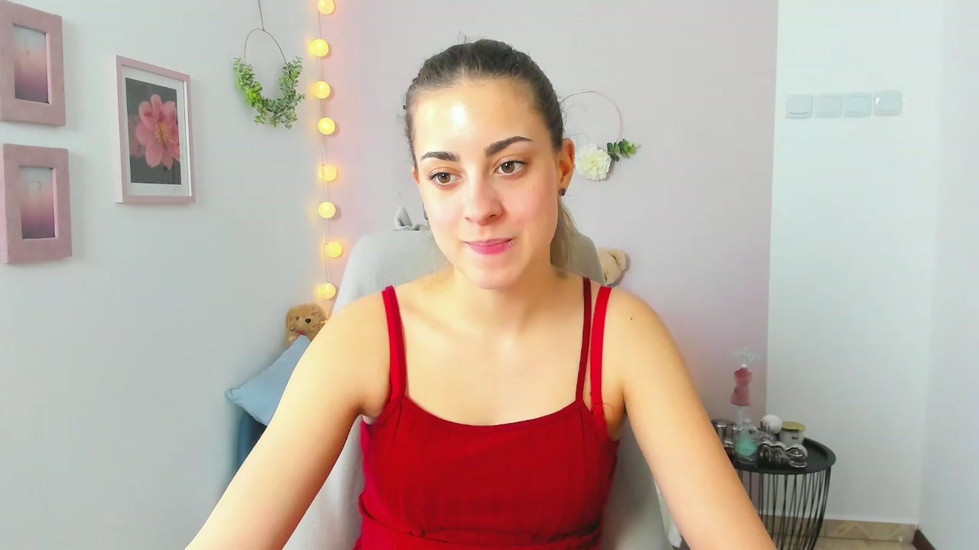 Gallery image thumbnail from Gia_Lopez18's myfreecams stream on, 04/15/2023, 13:42 image 13 of 20