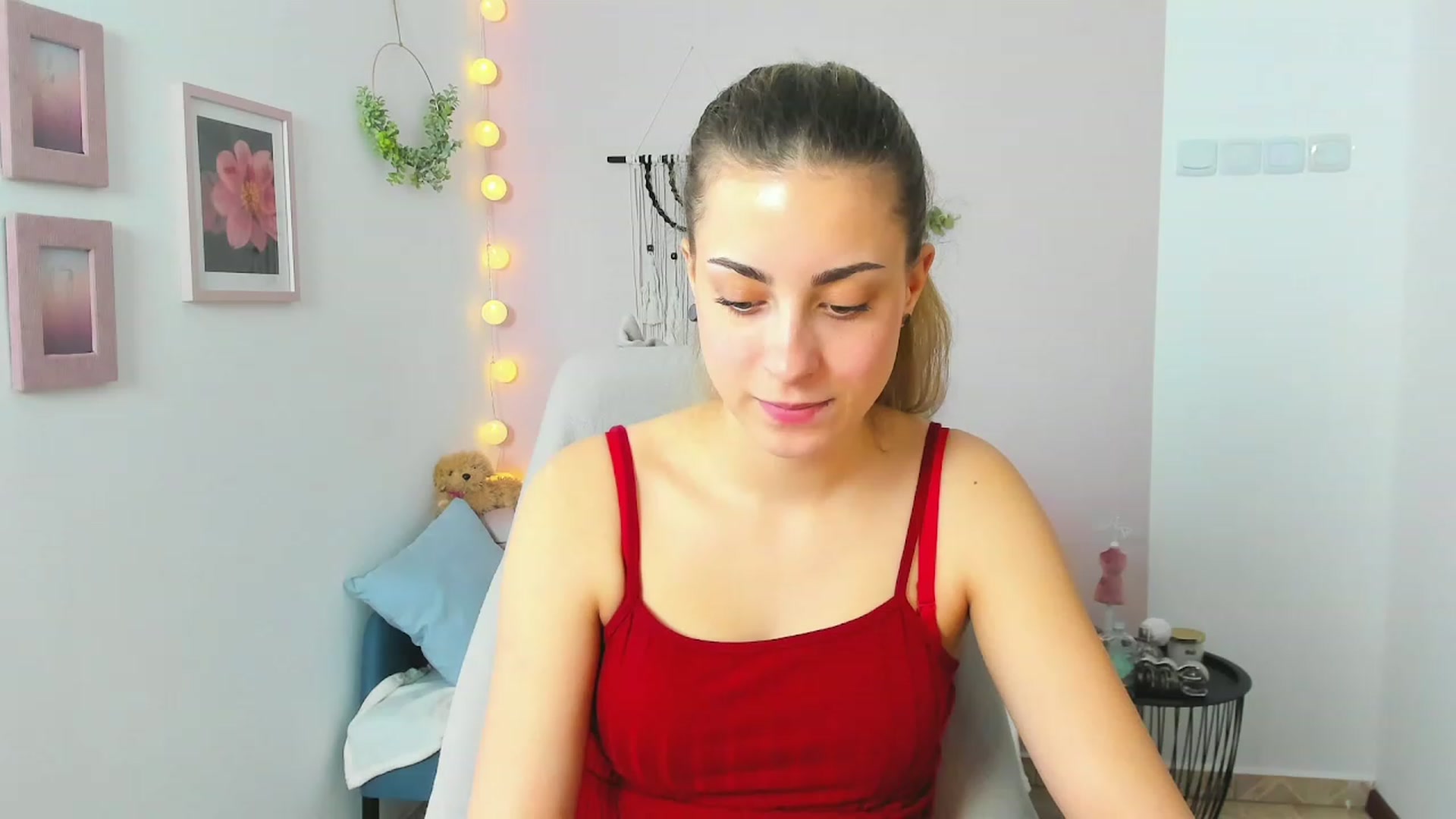 Gallery image thumbnail from Gia_Lopez18's myfreecams stream on, 04/15/2023, 13:42 image 6 of 20