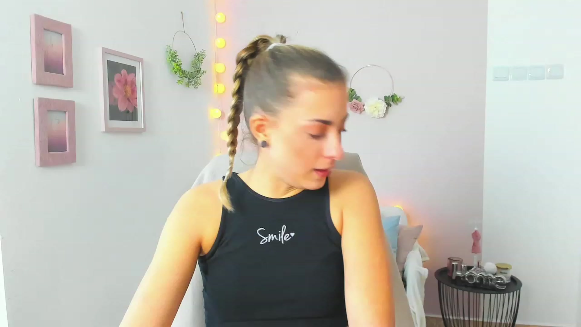 Gallery image thumbnail from Gia_Lopez18's myfreecams stream on, 04/23/2023, 11:13 image 3 of 20