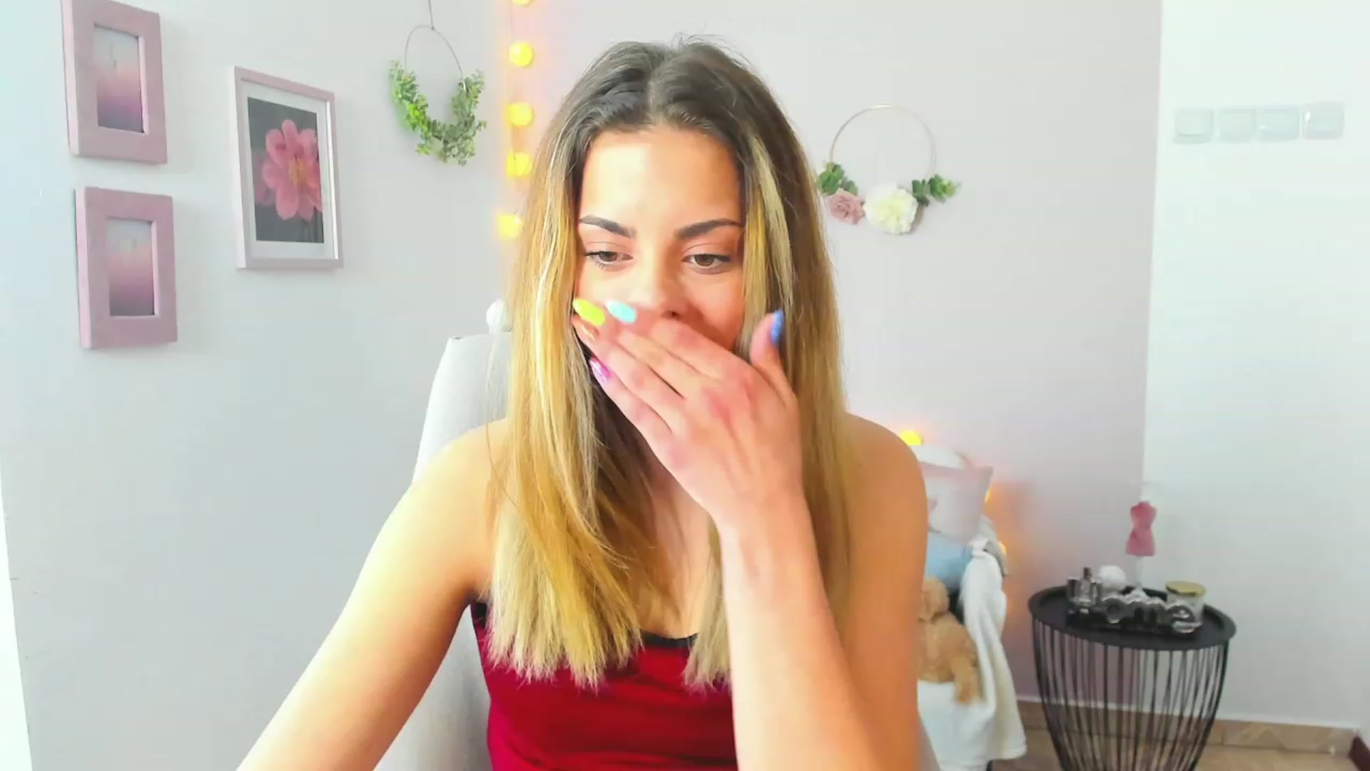 Gallery image thumbnail from Gia_Lopez18's myfreecams stream on, 04/27/2023, 13:05 image 8 of 20