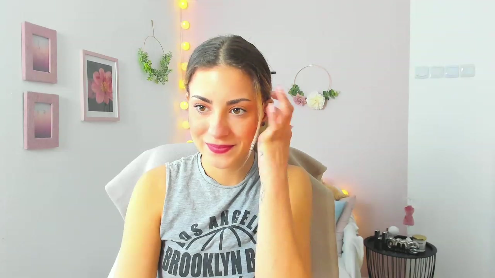 Gallery image thumbnail from Gia_Lopez18's myfreecams stream on, 04/30/2023, 08:51 image 5 of 20