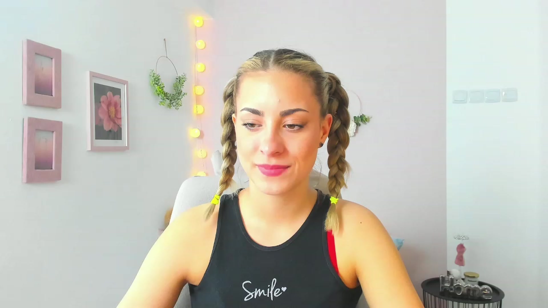 Gallery image thumbnail from Gia_Lopez18's myfreecams stream on, 05/14/2023, 11:17 image 1 of 20