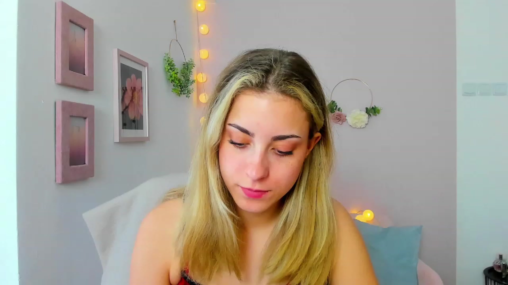 Gallery image thumbnail from Gia_Lopez18's myfreecams stream on, 06/01/2023, 14:24 image 11 of 20