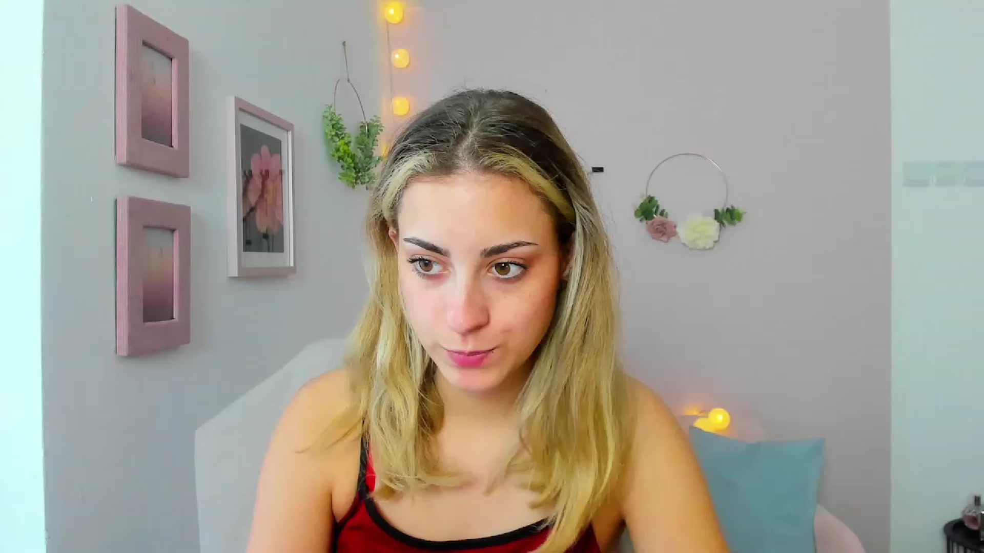 Gallery image thumbnail from Gia_Lopez18's myfreecams stream on, 06/01/2023, 15:46 image 10 of 20