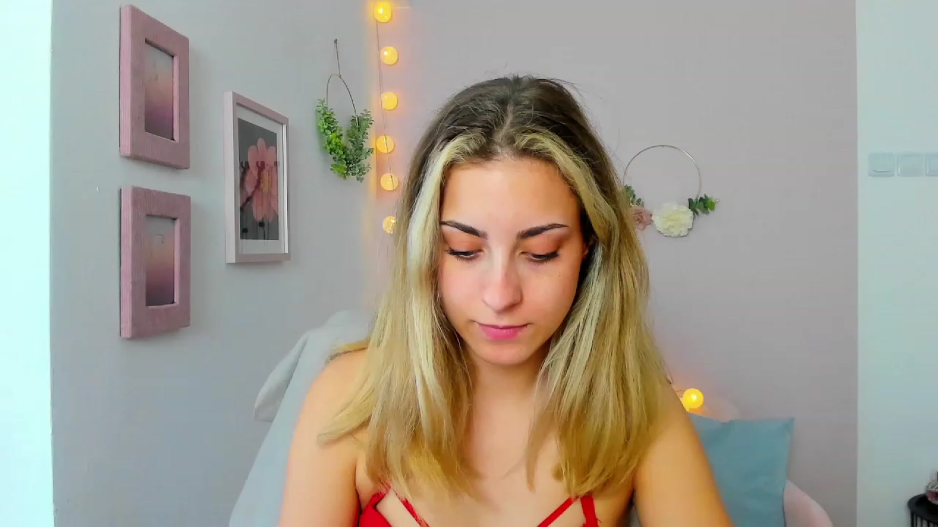 Gallery image thumbnail from Gia_Lopez18's myfreecams stream on, 06/01/2023, 16:44 image 20 of 20