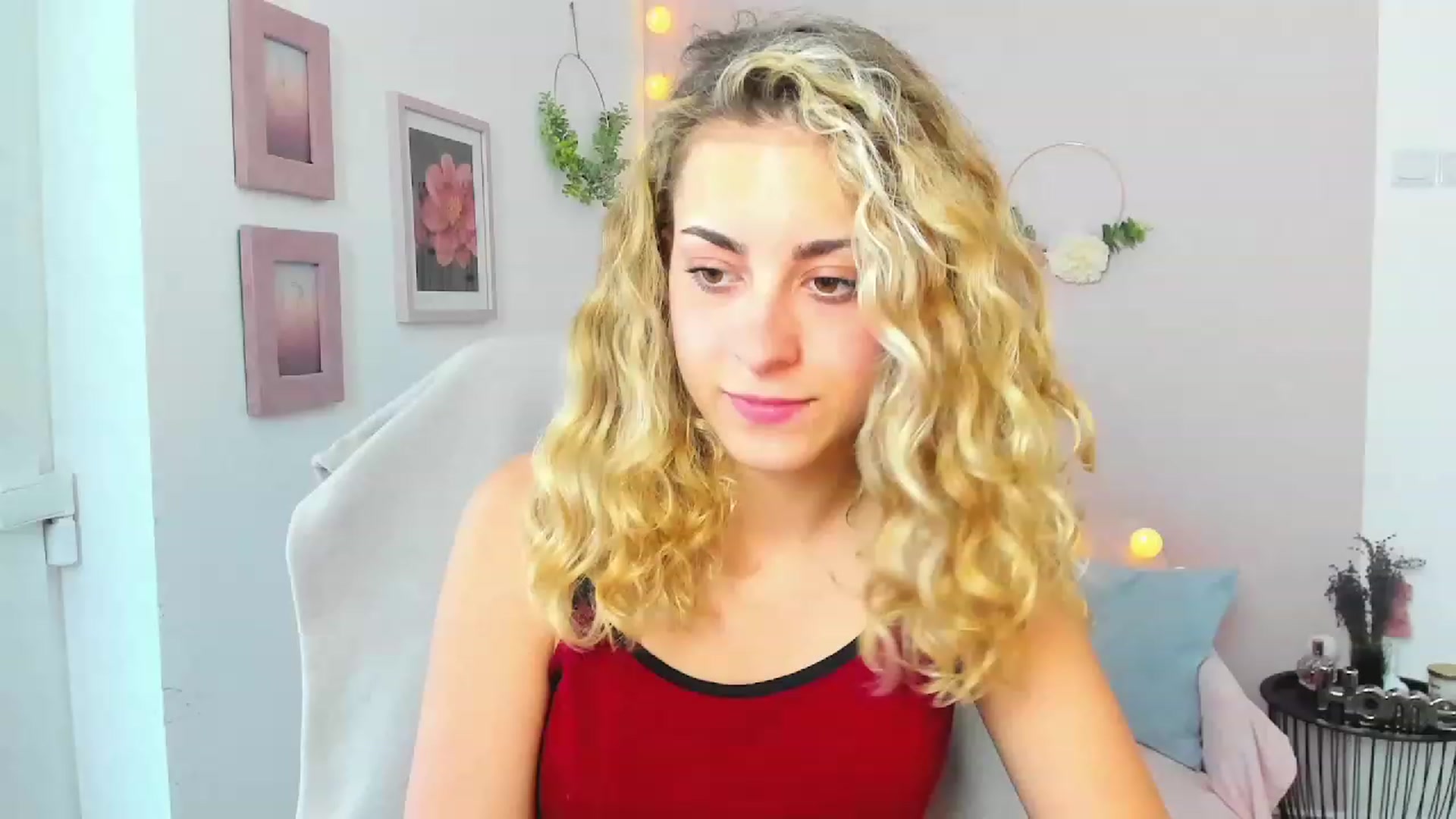 Gallery image thumbnail from Gia_Lopez18's myfreecams stream on, 06/19/2023, 13:58 image 1 of 20