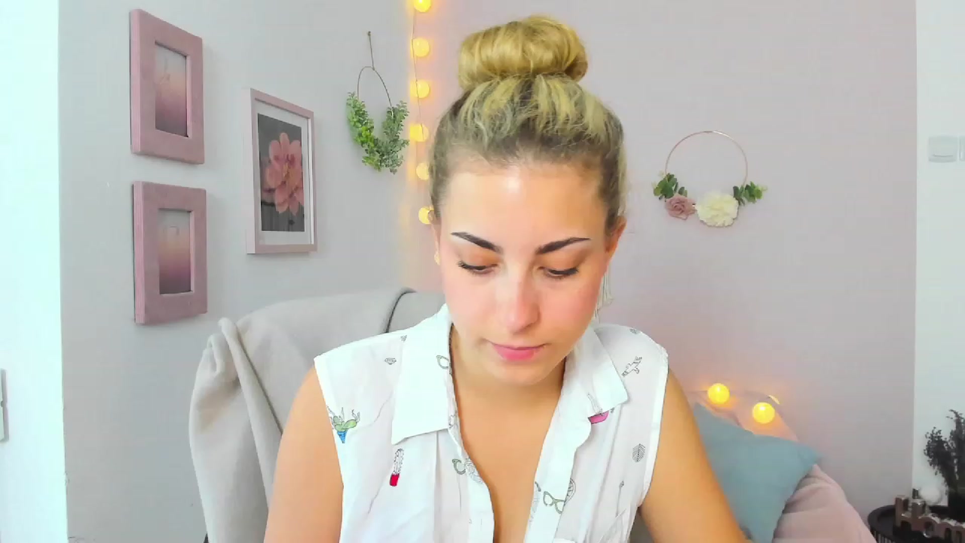 Gallery image thumbnail from Gia_Lopez18's myfreecams stream on, 06/22/2023, 12:44 image 3 of 20