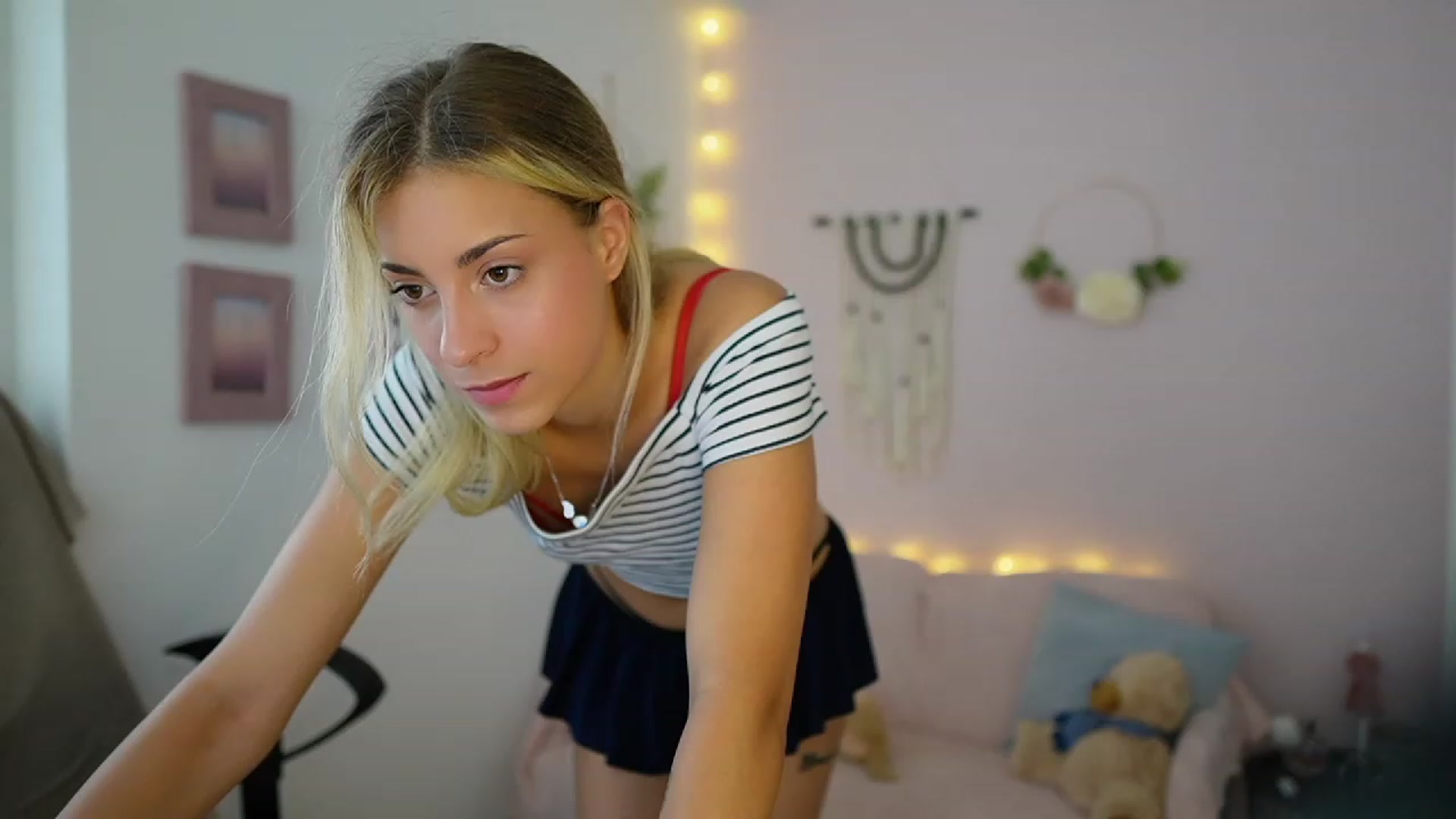 Gallery image thumbnail from Gia_Lopez18's myfreecams stream on, 07/11/2023, 13:41 image 18 of 20