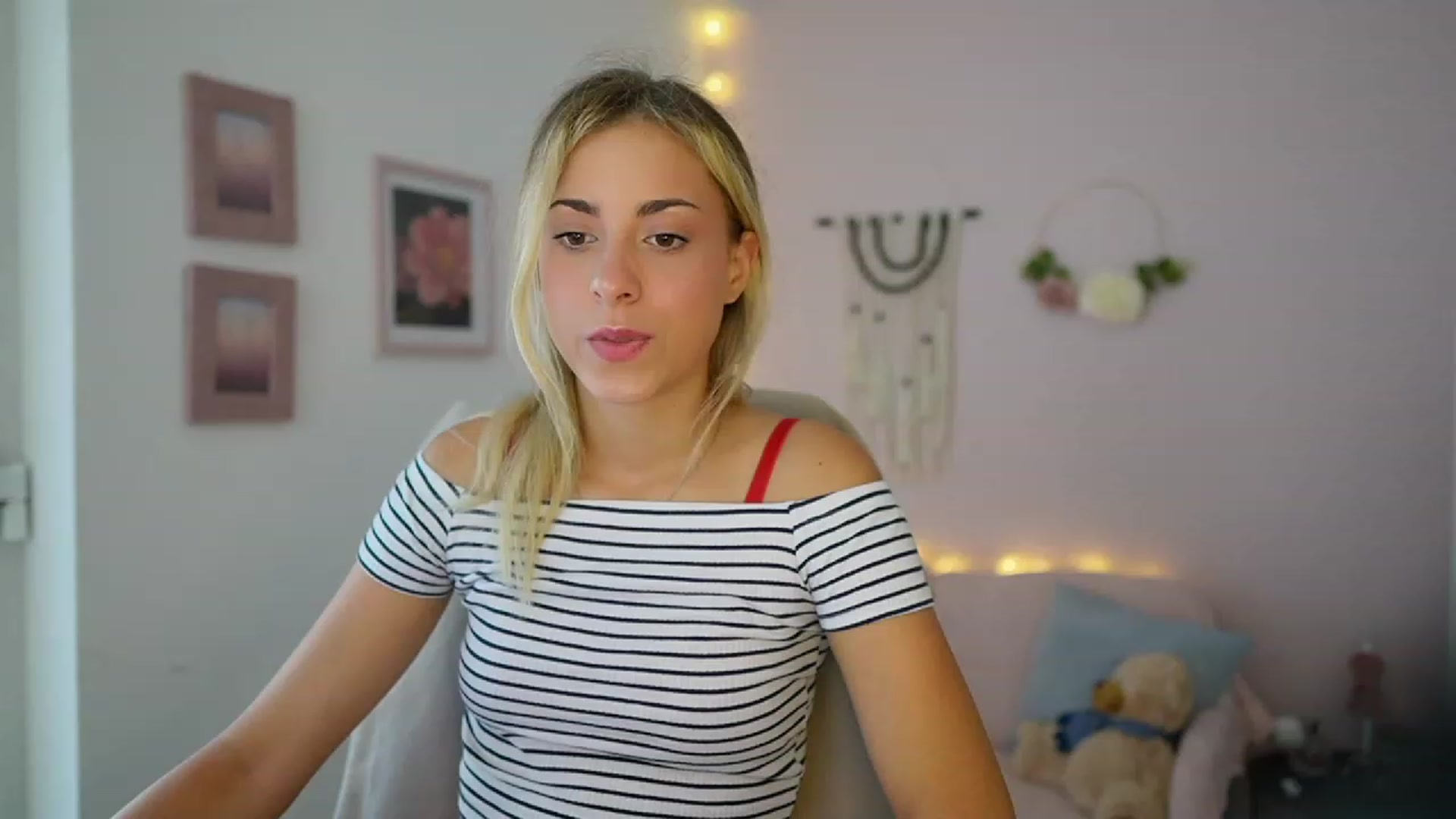 Gallery image thumbnail from Gia_Lopez18's myfreecams stream on, 07/11/2023, 13:41 image 20 of 20