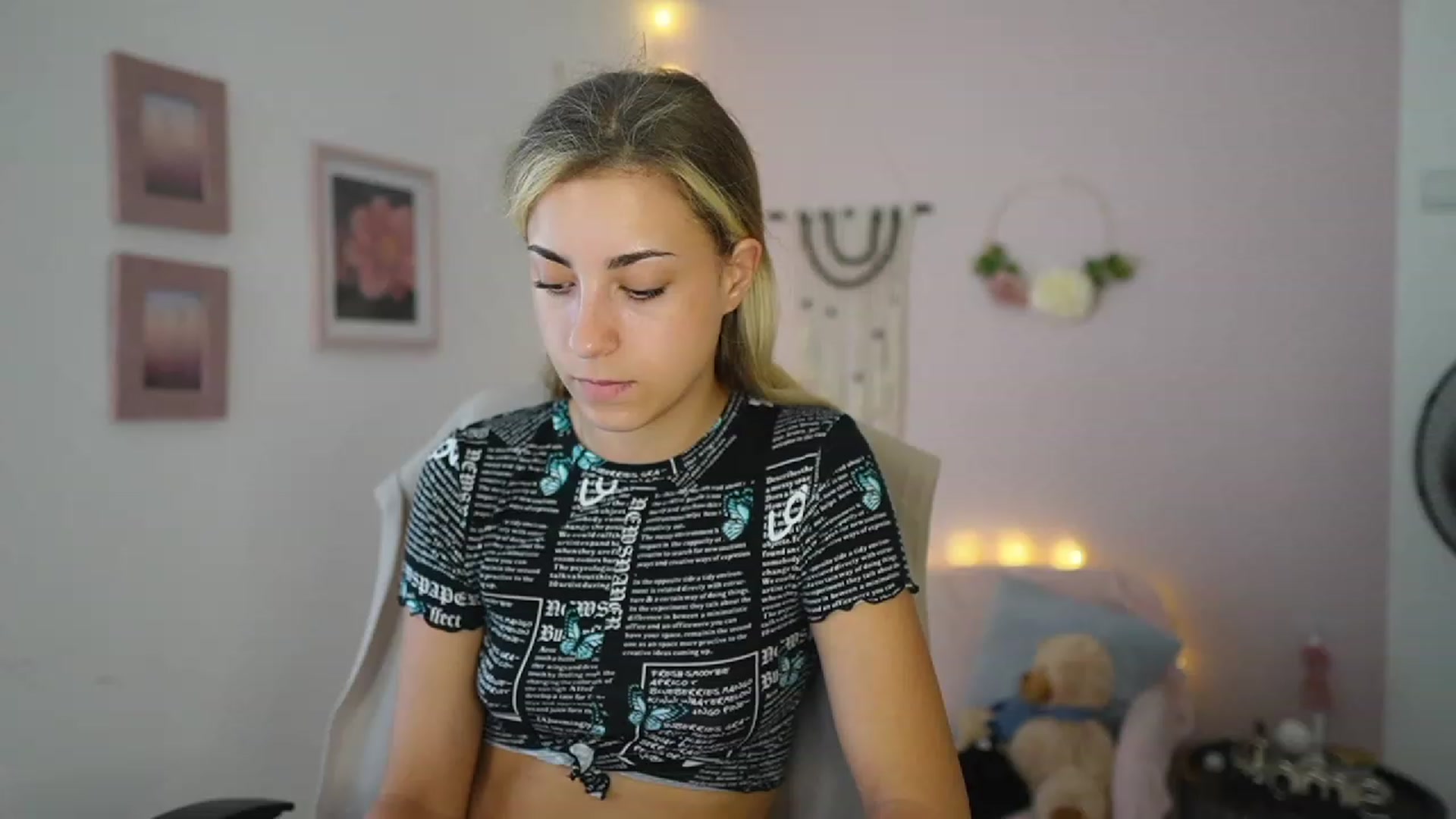 Gallery image thumbnail from Gia_Lopez18's myfreecams stream on, 07/12/2023, 14:53 image 20 of 20