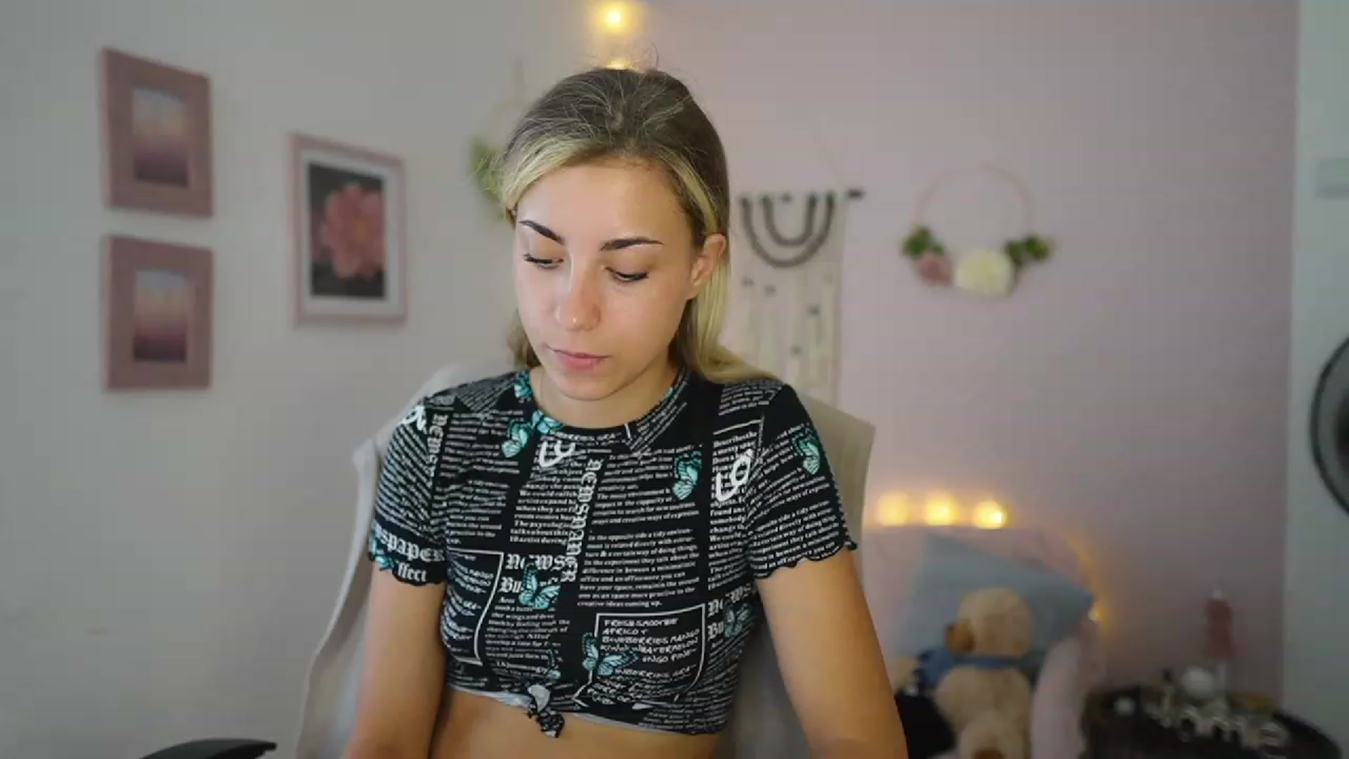 Gallery image thumbnail from Gia_Lopez18's myfreecams stream on, 07/12/2023, 14:53 image 17 of 20
