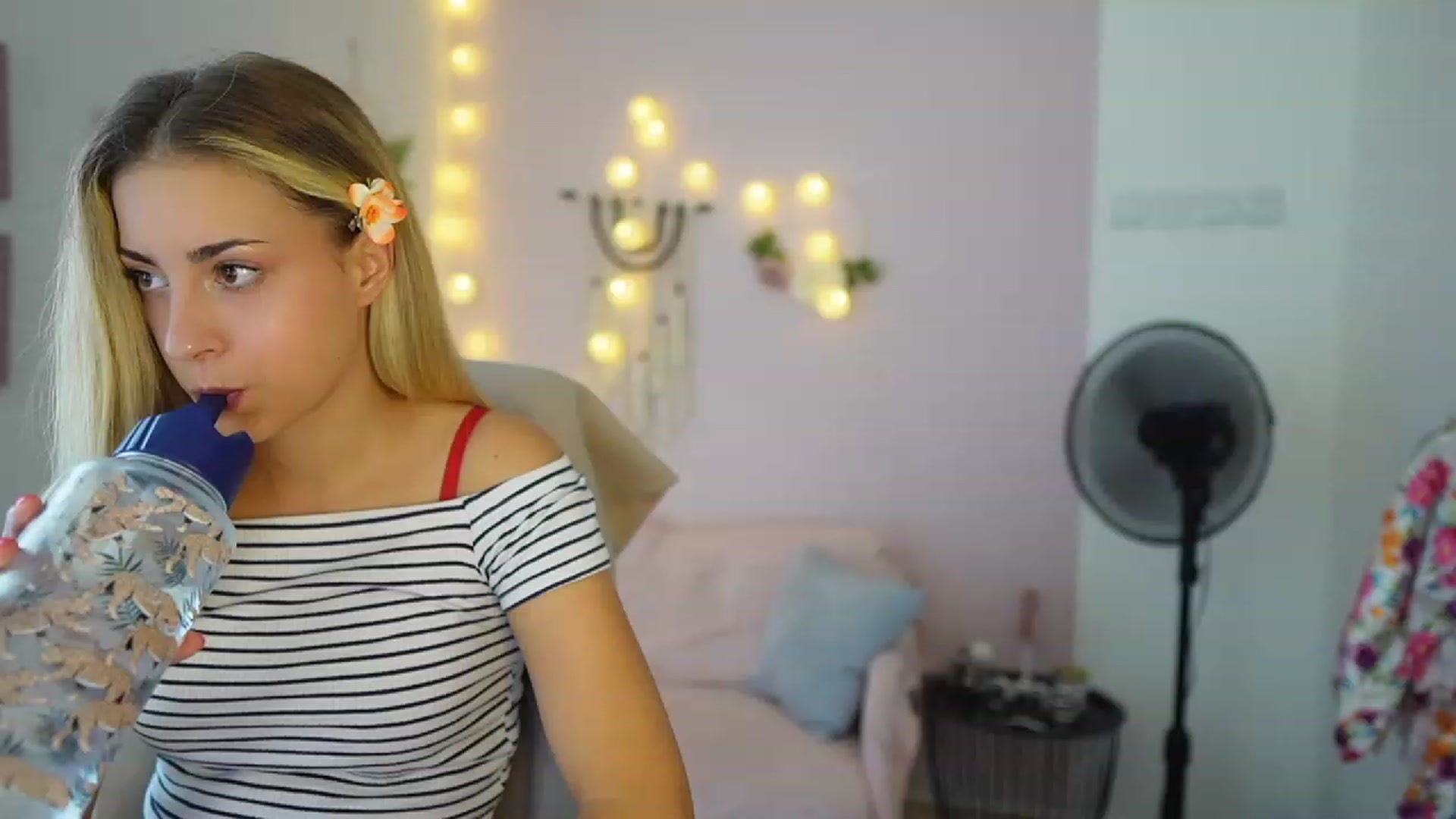 Gallery image thumbnail from Gia_Lopez18's myfreecams stream on, 07/18/2023, 16:22 image 2 of 20