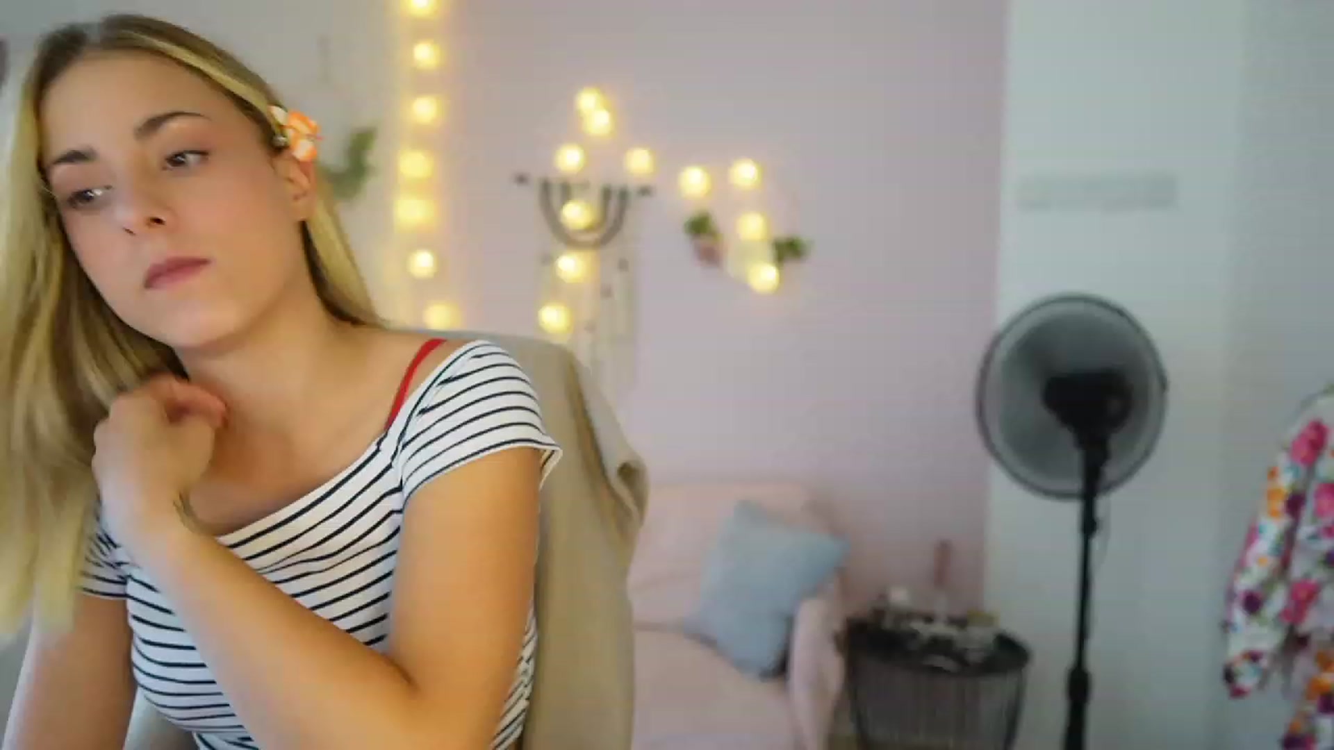 Gallery image thumbnail from Gia_Lopez18's myfreecams stream on, 07/18/2023, 16:22 image 10 of 20
