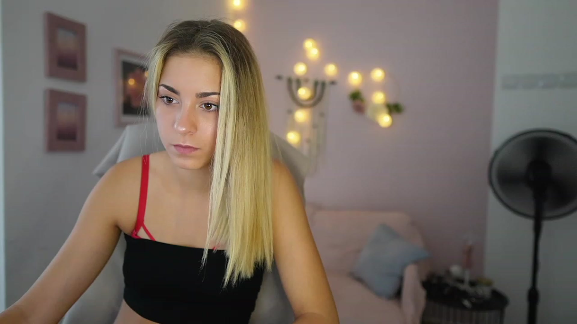 Gallery image thumbnail from Gia_Lopez18's myfreecams stream on, 07/21/2023, 13:55 image 20 of 20