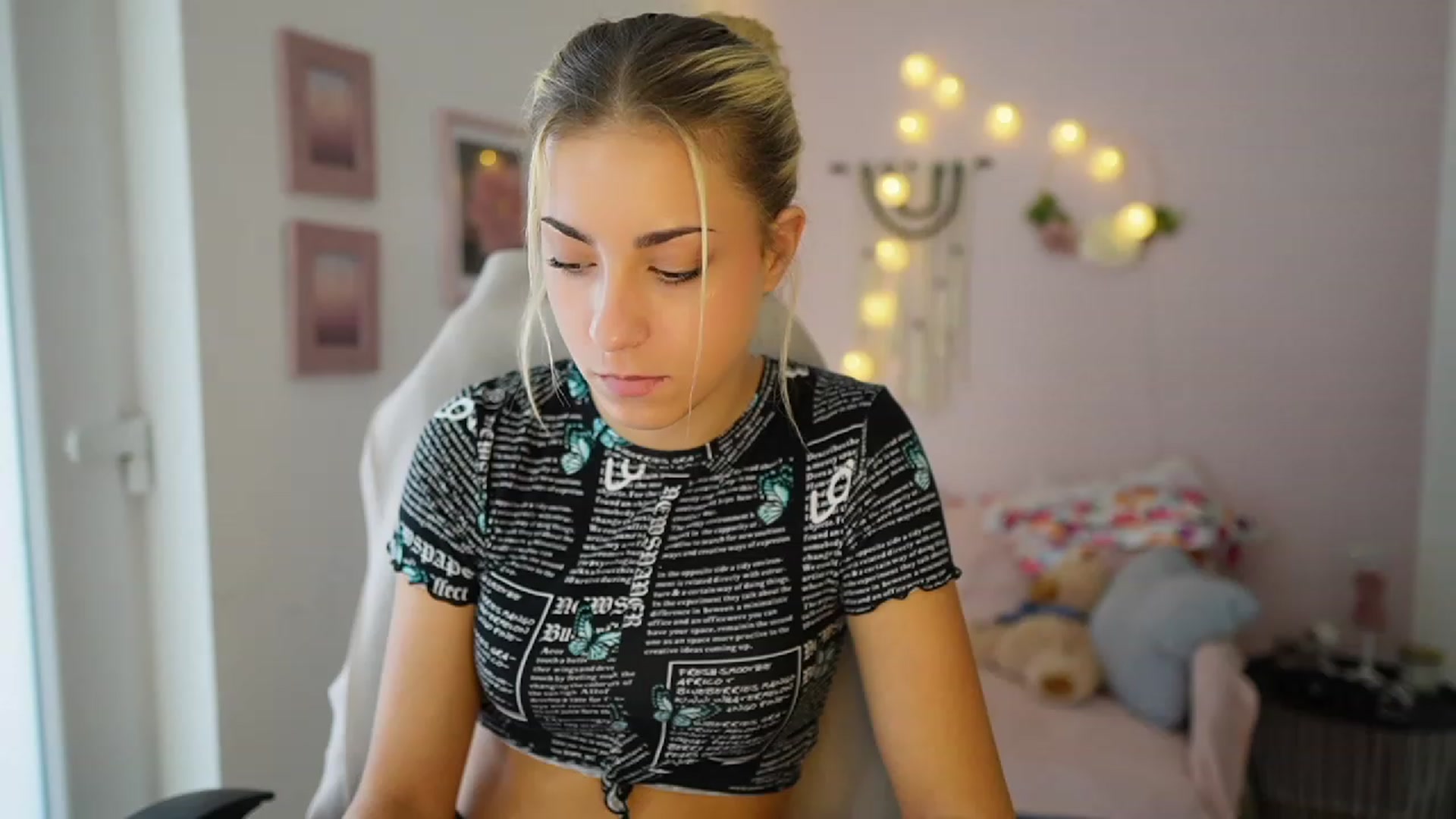 Gallery image thumbnail from Gia_Lopez18's myfreecams stream on, 07/26/2023, 14:49 image 16 of 20