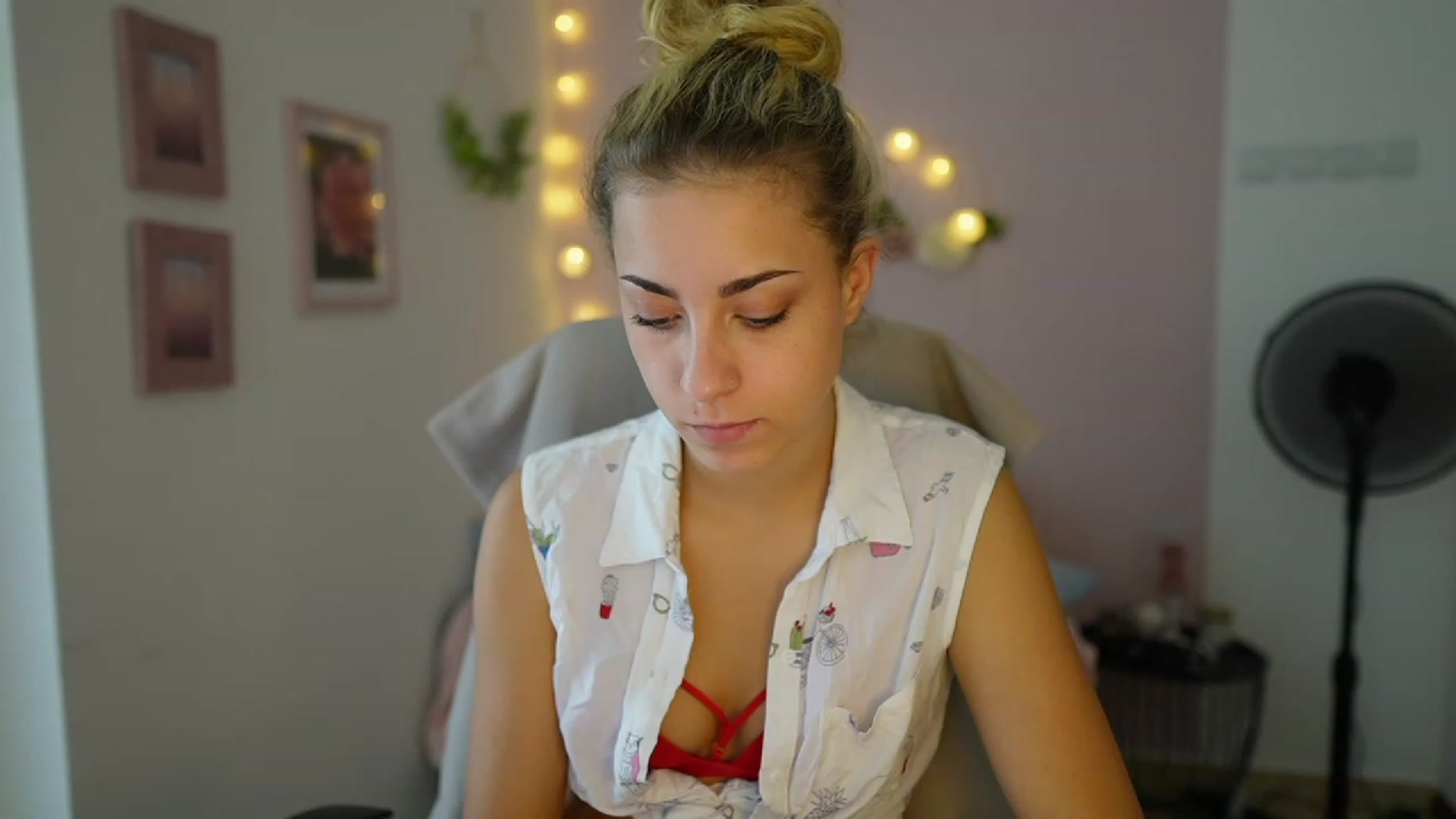 Gallery image thumbnail from Gia_Lopez18's myfreecams stream on, 07/27/2023, 13:31 image 16 of 20