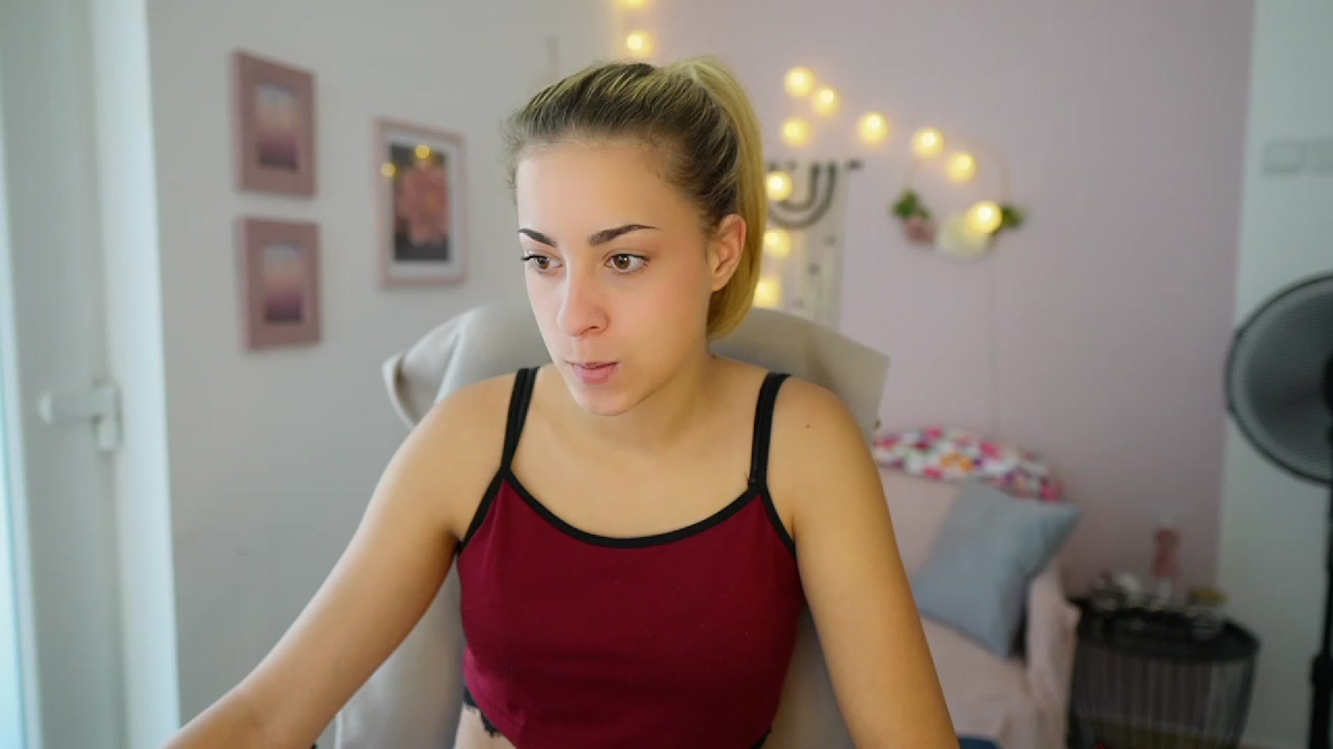 Gallery image thumbnail from Gia_Lopez18's myfreecams stream on, 07/31/2023, 13:34 image 9 of 20