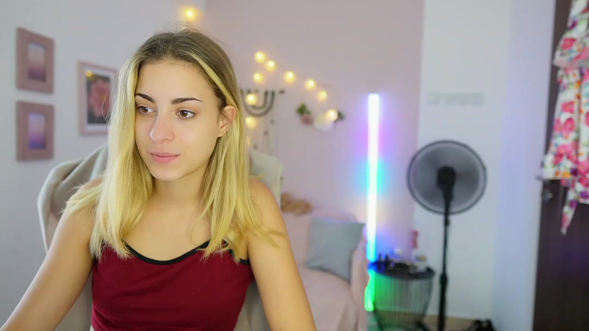 Gallery image thumbnail from Gia_Lopez18's myfreecams stream on, 08/10/2023, 14:43 image 7 of 20
