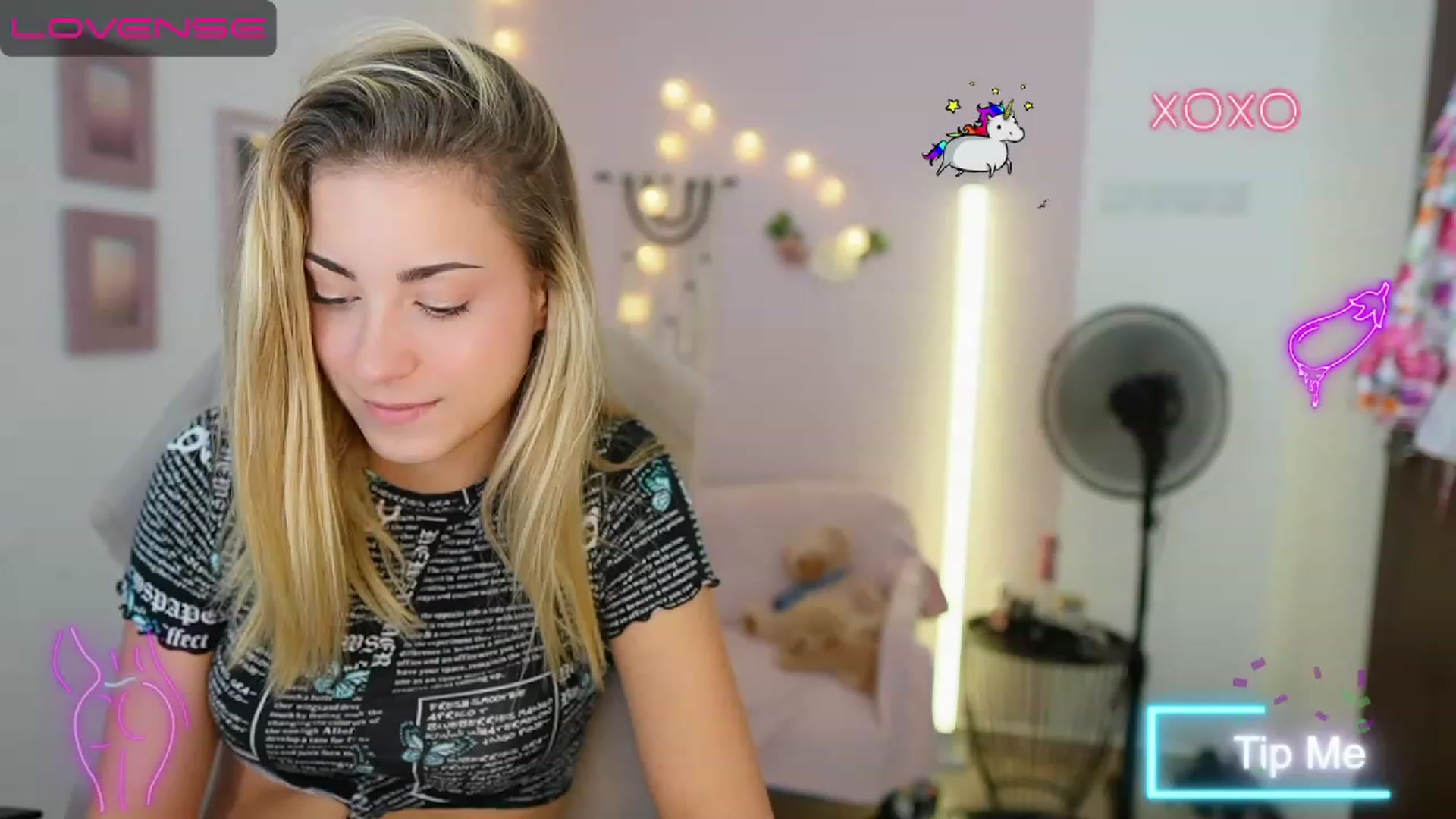 Gallery image thumbnail from Gia_Lopez18's myfreecams stream on, 08/15/2023, 17:46 image 2 of 20