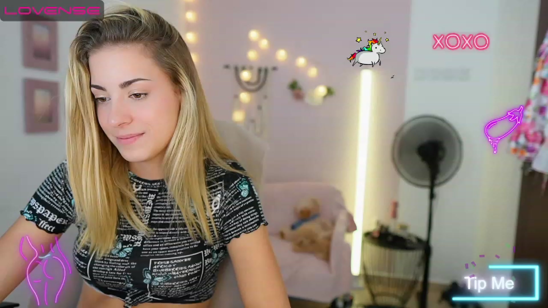 Gallery image thumbnail from Gia_Lopez18's myfreecams stream on, 08/15/2023, 17:46 image 3 of 20