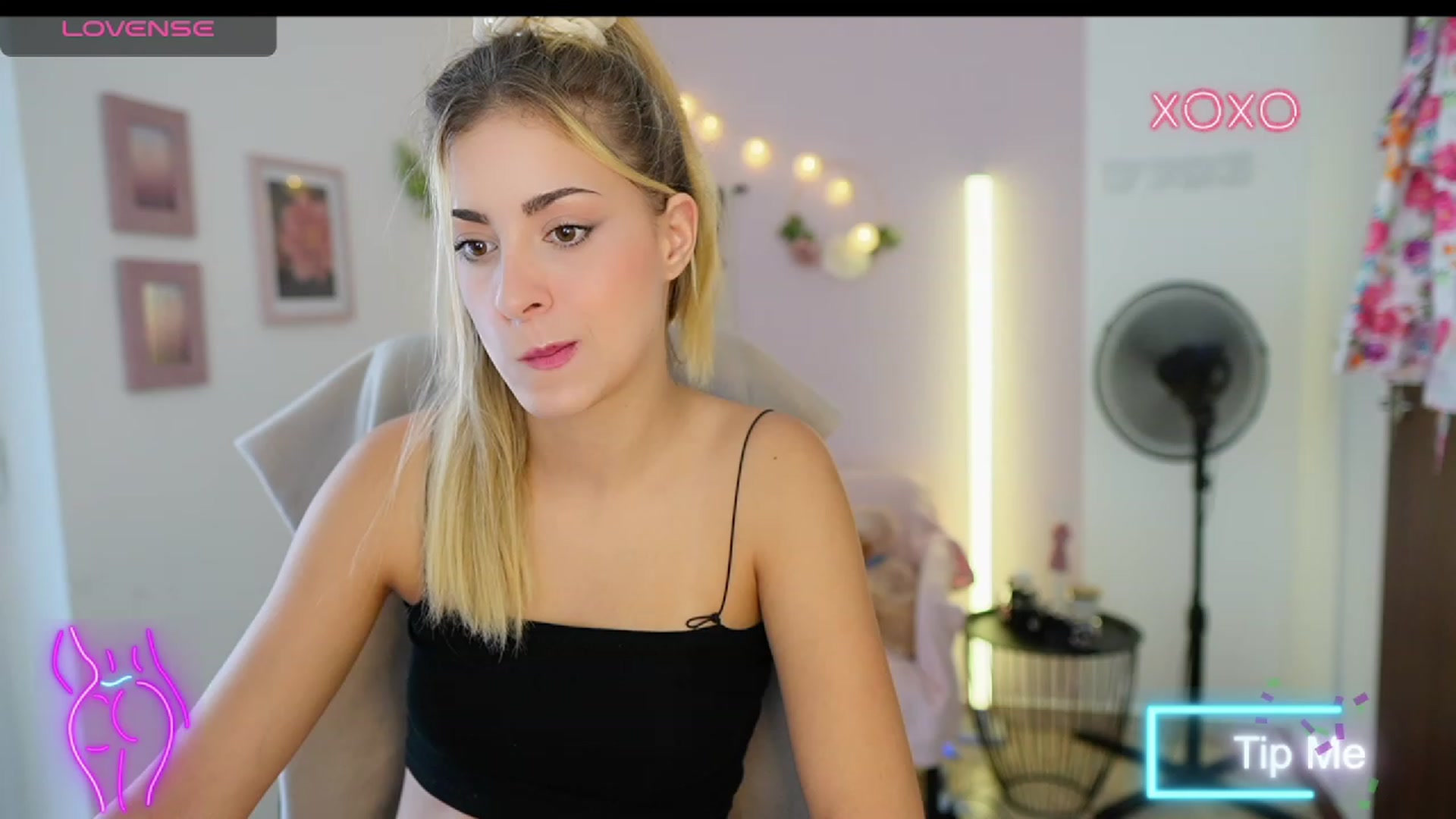 Gallery image thumbnail from Gia_Lopez18's myfreecams stream on, 08/16/2023, 14:58 image 19 of 20