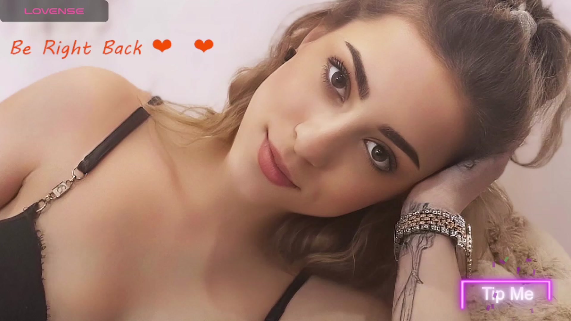 Gallery image thumbnail from Gia_Lopez18's myfreecams stream on, 08/17/2023, 17:32 image 19 of 20