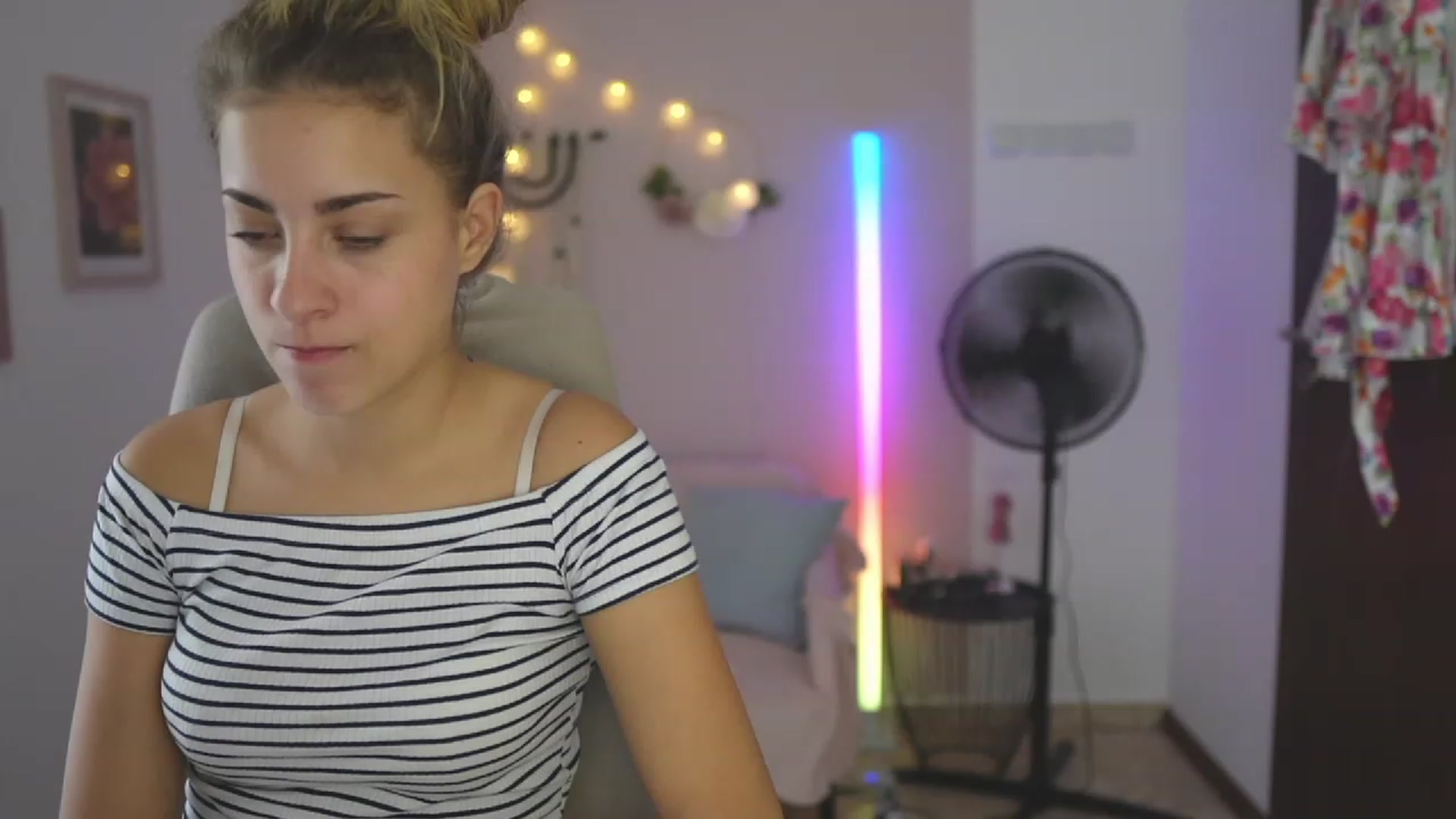 Gallery image thumbnail from Gia_Lopez18's myfreecams stream on, 08/25/2023, 14:11 image 9 of 20