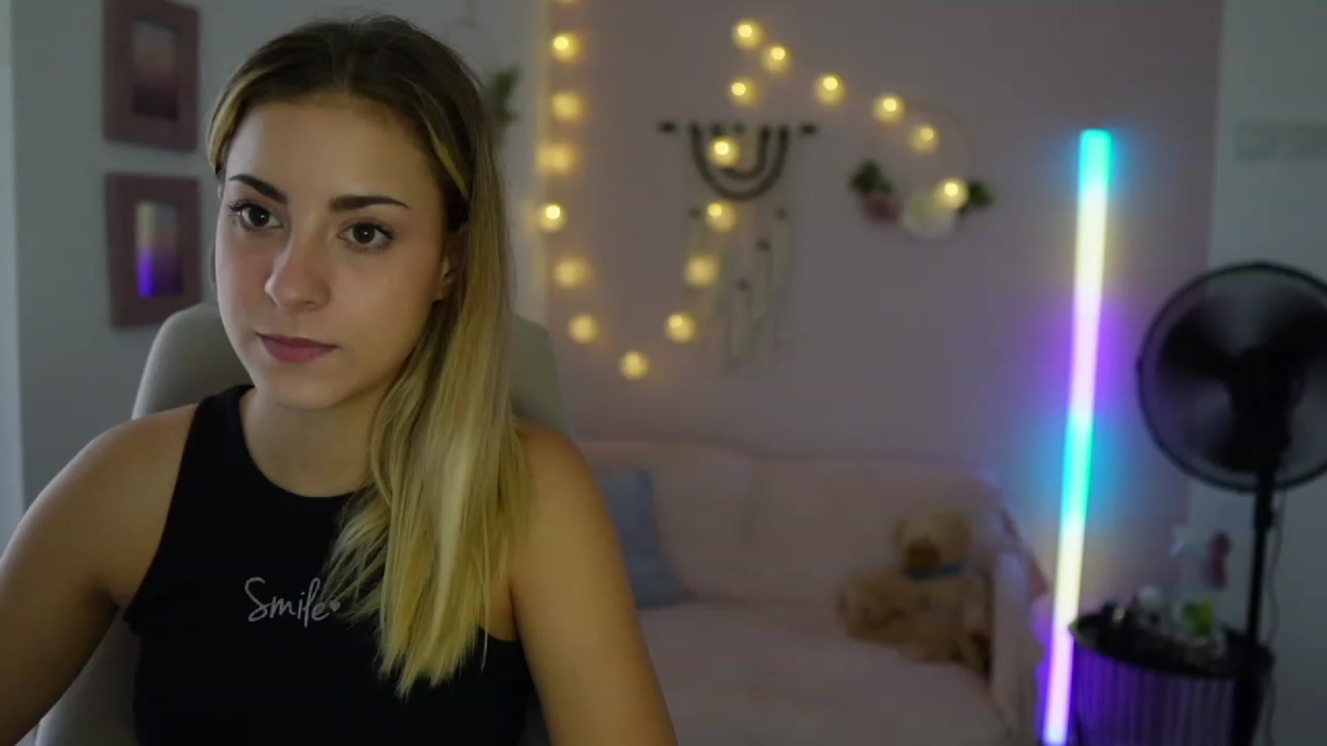 Gallery image thumbnail from Gia_Lopez18's myfreecams stream on, 08/30/2023, 15:41 image 5 of 20