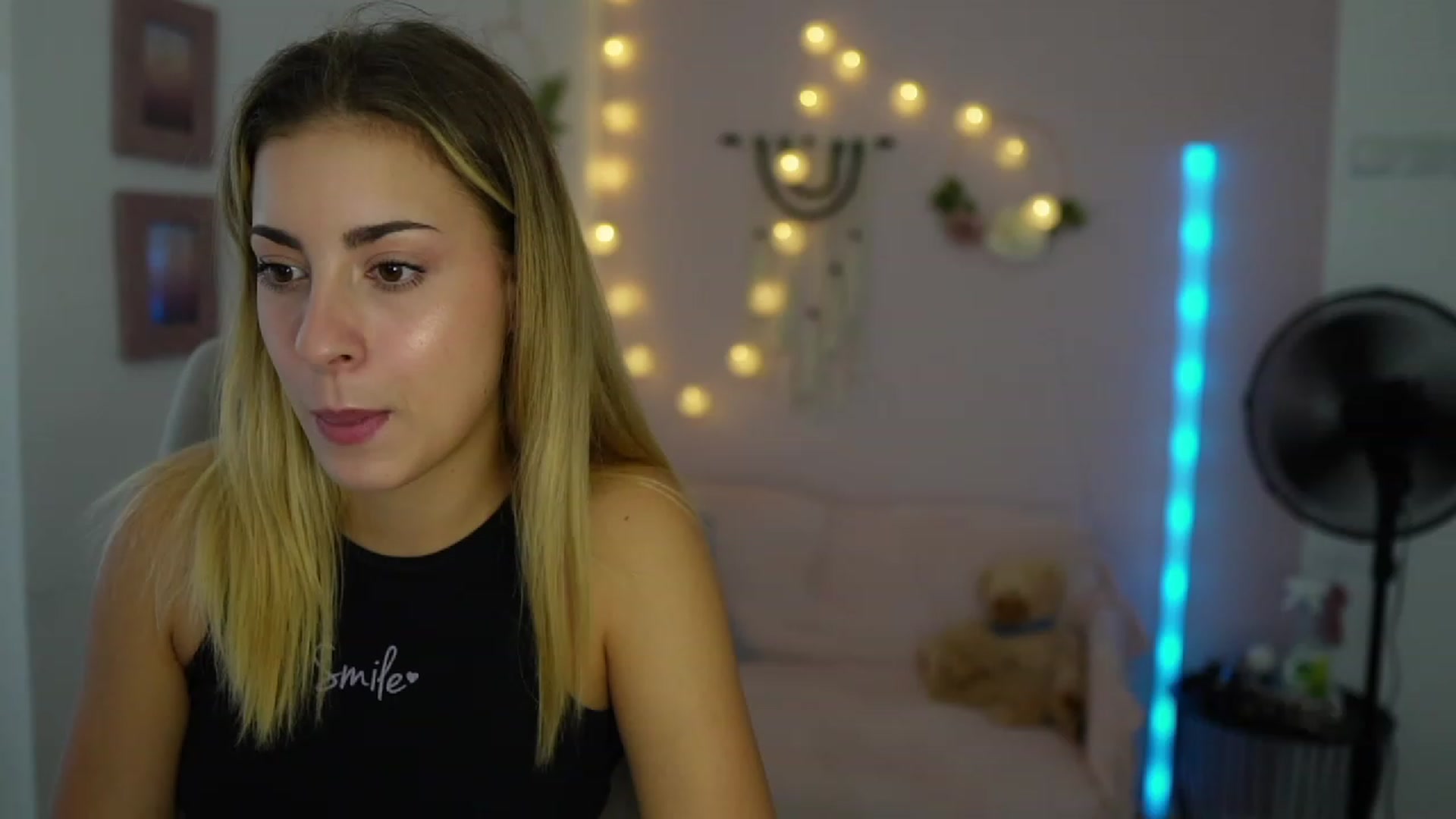Gallery image thumbnail from Gia_Lopez18's myfreecams stream on, 08/30/2023, 15:41 image 19 of 20