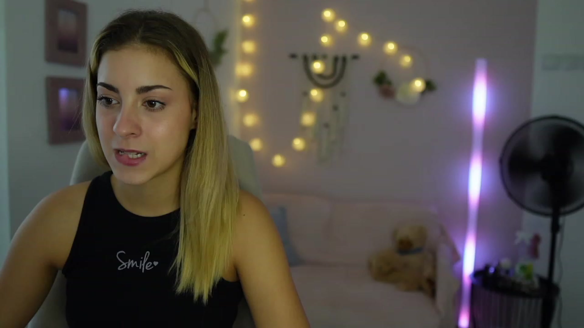 Gallery image thumbnail from Gia_Lopez18's myfreecams stream on, 08/30/2023, 17:26 image 5 of 20