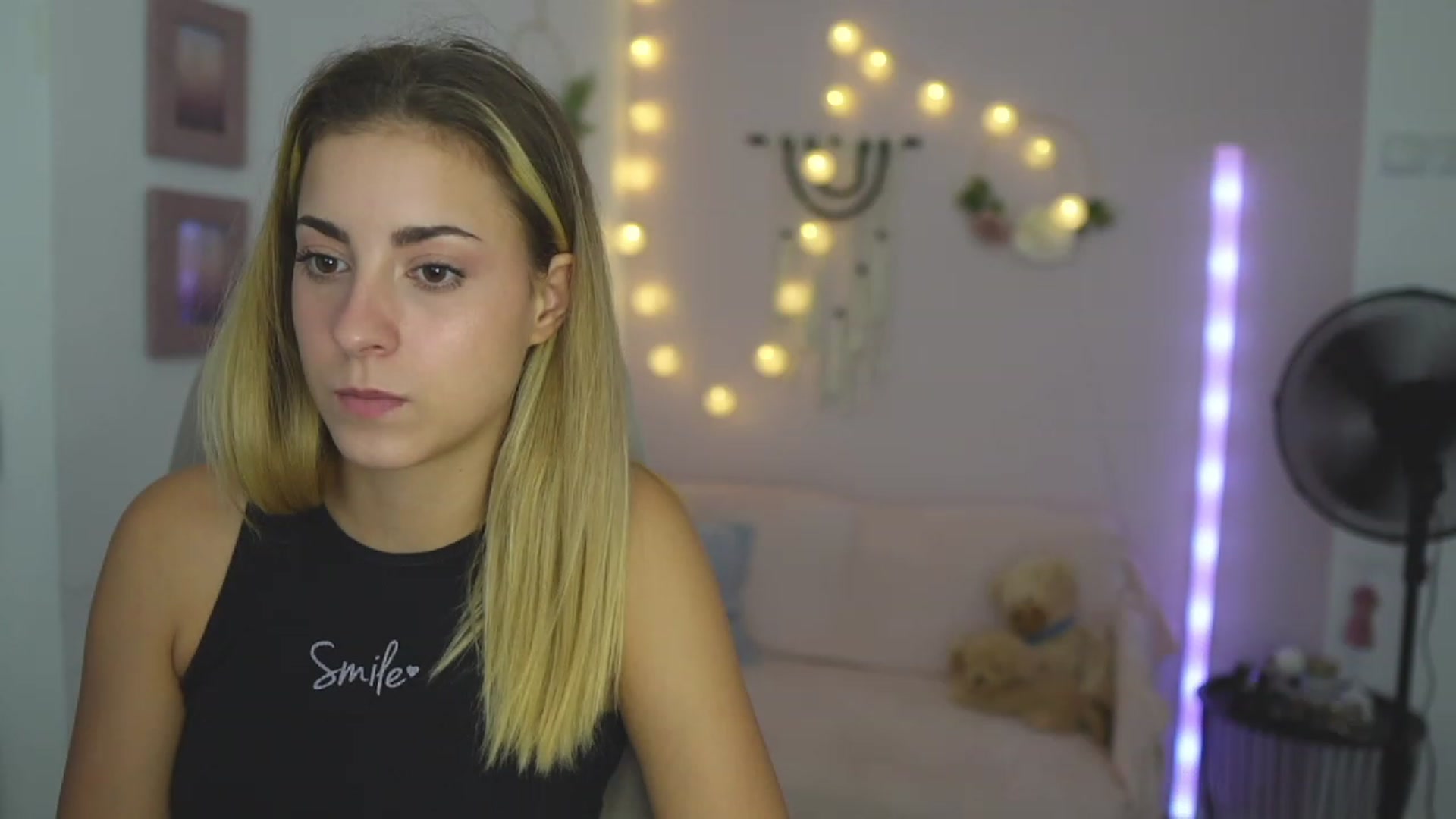 Gallery image thumbnail from Gia_Lopez18's myfreecams stream on, 08/30/2023, 19:58 image 16 of 20