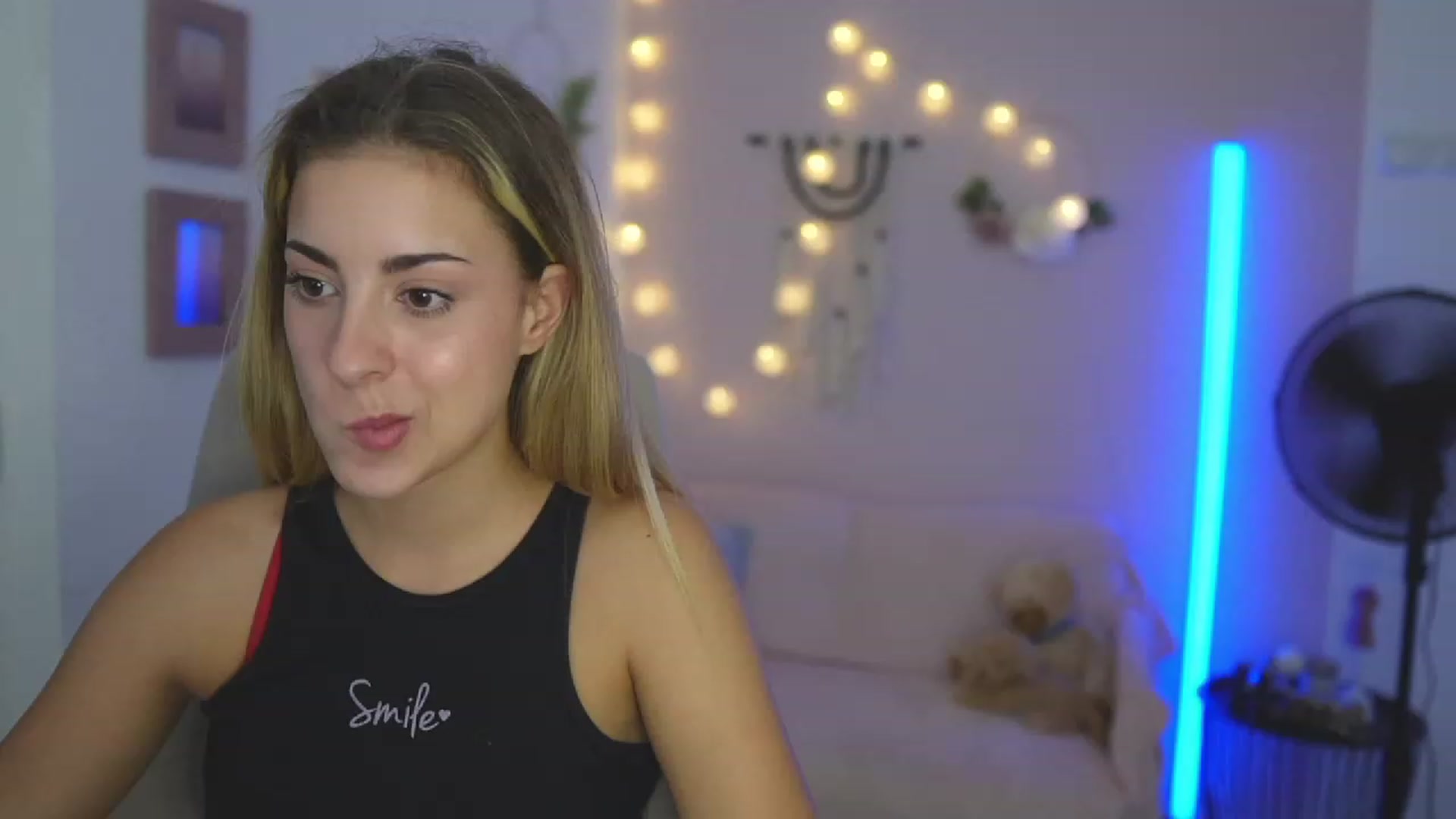 Gallery image thumbnail from Gia_Lopez18's myfreecams stream on, 08/30/2023, 21:13 image 3 of 20