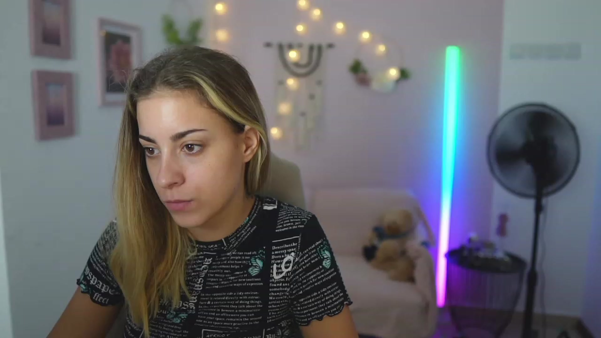 Gallery image thumbnail from Gia_Lopez18's myfreecams stream on, 09/03/2023, 17:58 image 8 of 20