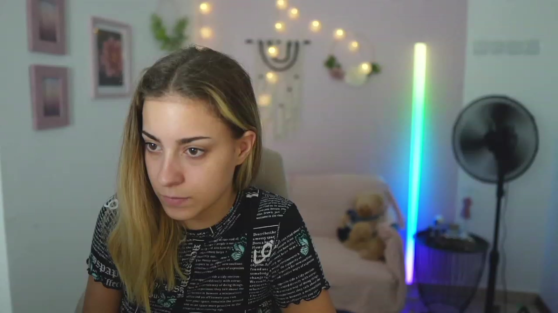 Gallery image thumbnail from Gia_Lopez18's myfreecams stream on, 09/03/2023, 17:58 image 10 of 20