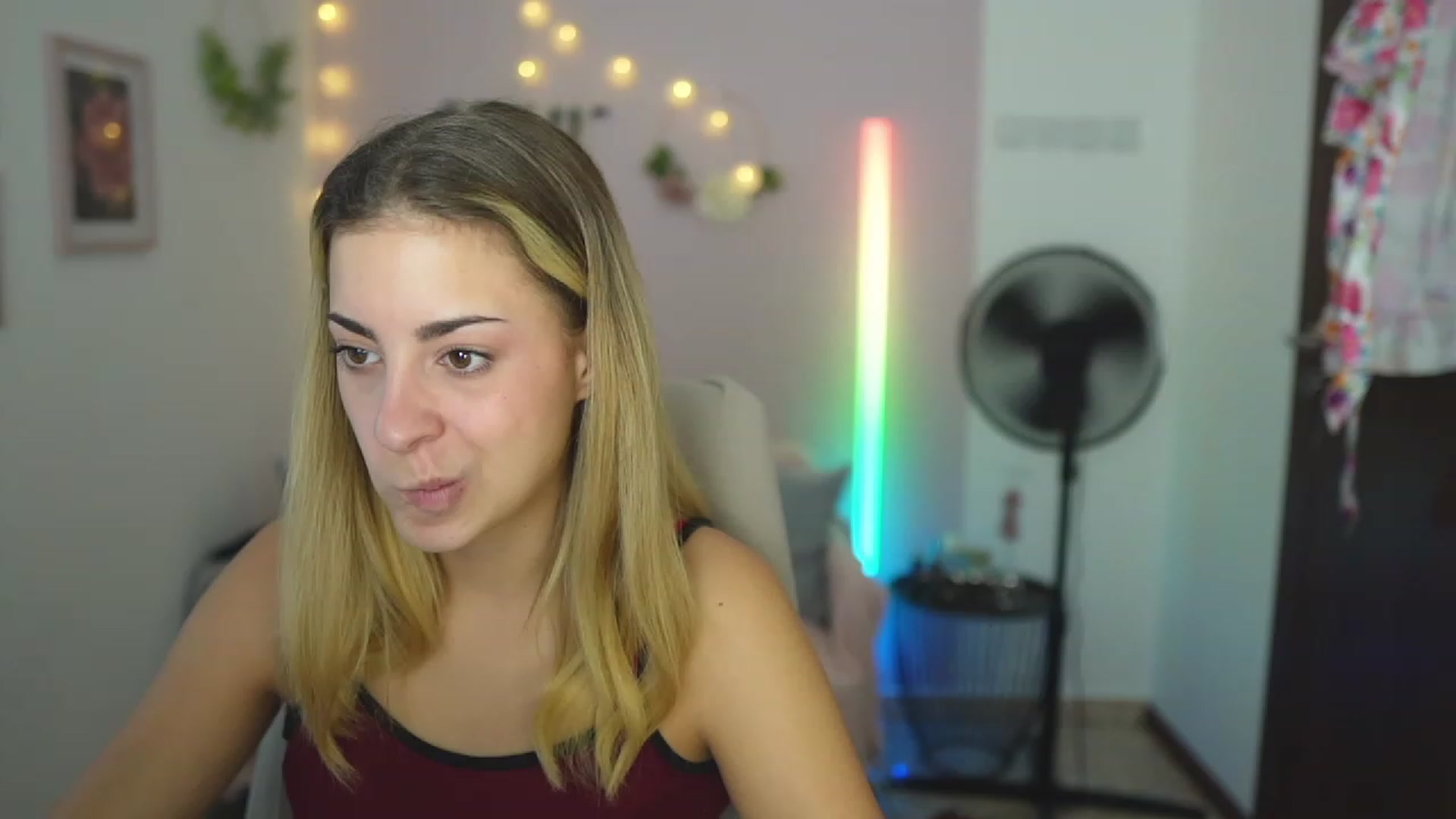 Gallery image thumbnail from Gia_Lopez18's myfreecams stream on, 09/05/2023, 17:53 image 3 of 20