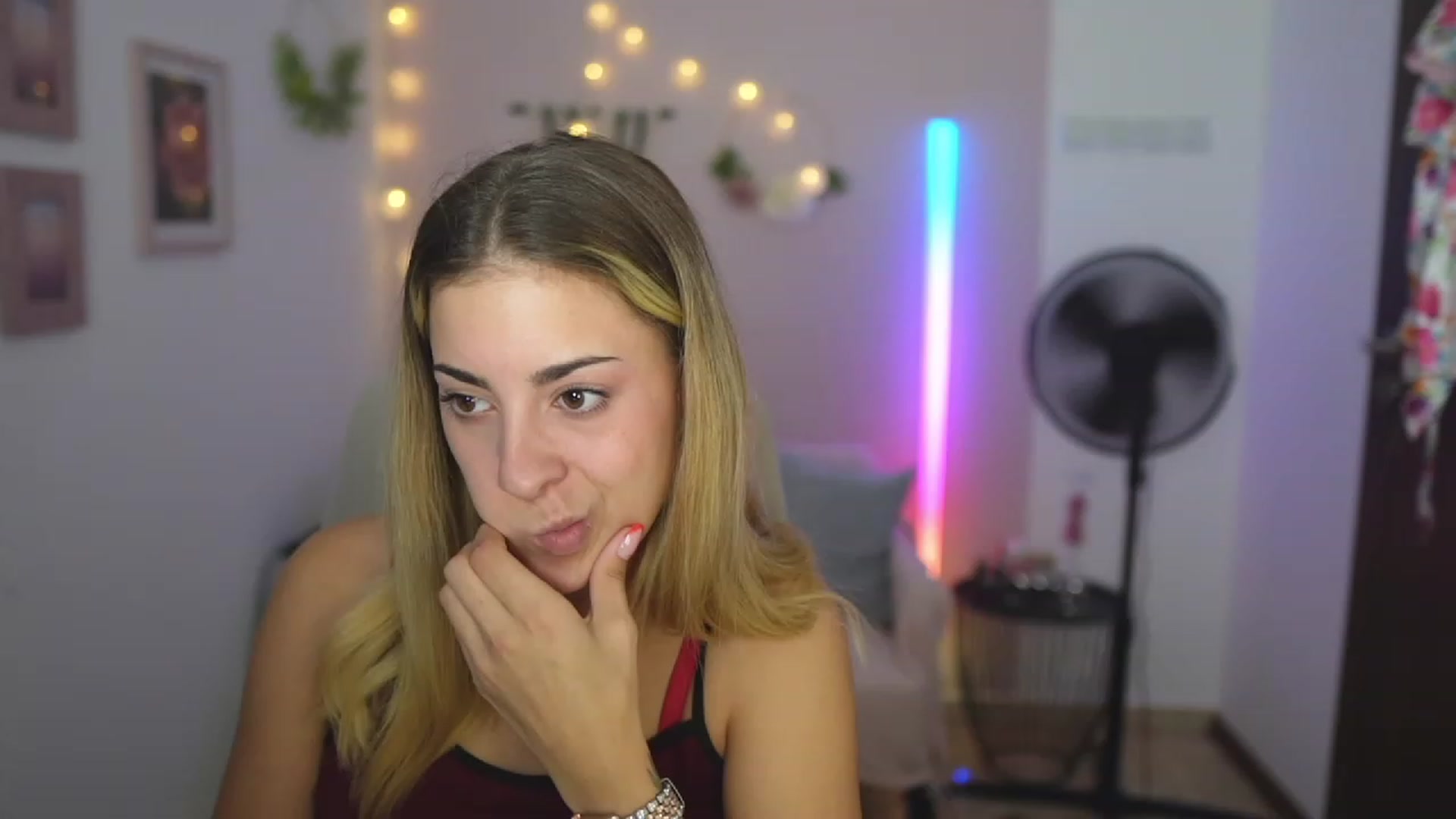 Gallery image thumbnail from Gia_Lopez18's myfreecams stream on, 09/05/2023, 17:53 image 16 of 20